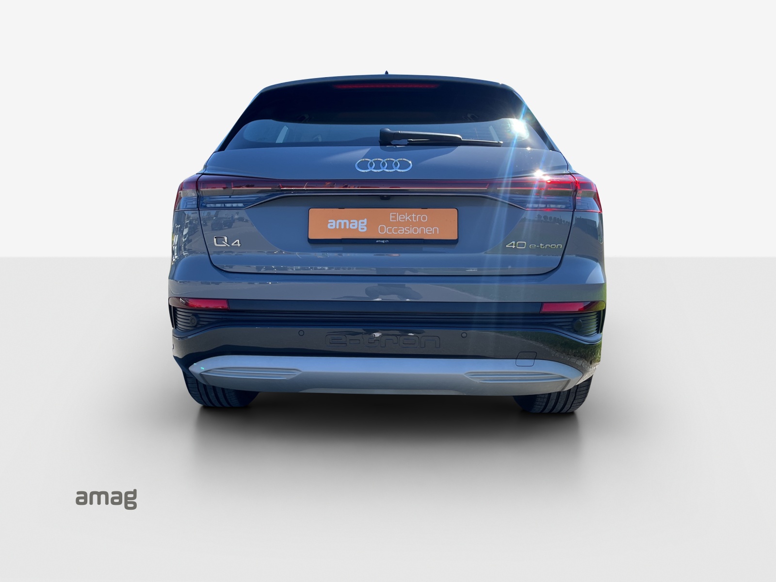 AUDI Q4 e-tron 40-image-4