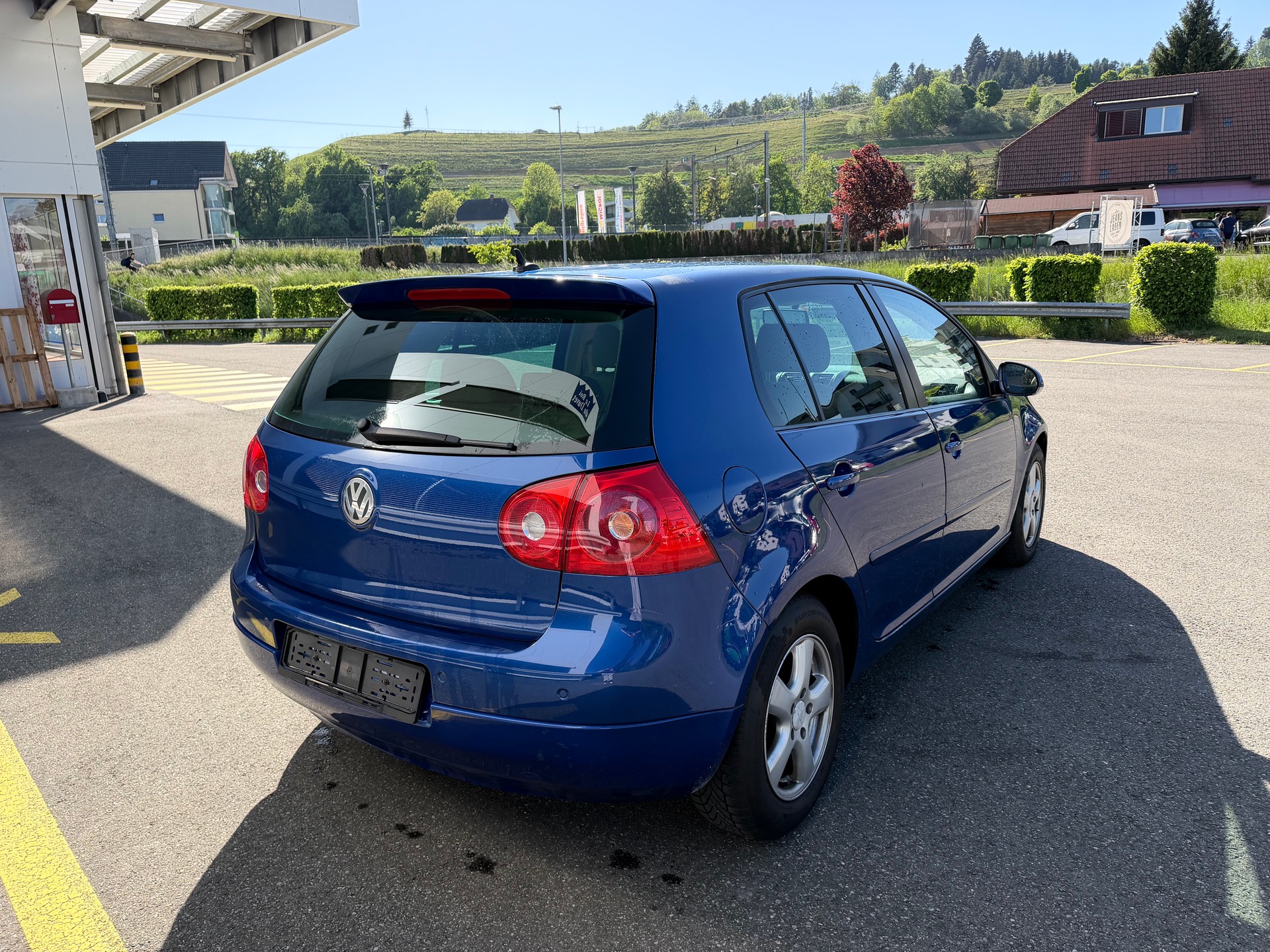 VW Golf 2.0 FSI Comfortline-showroom-element-3