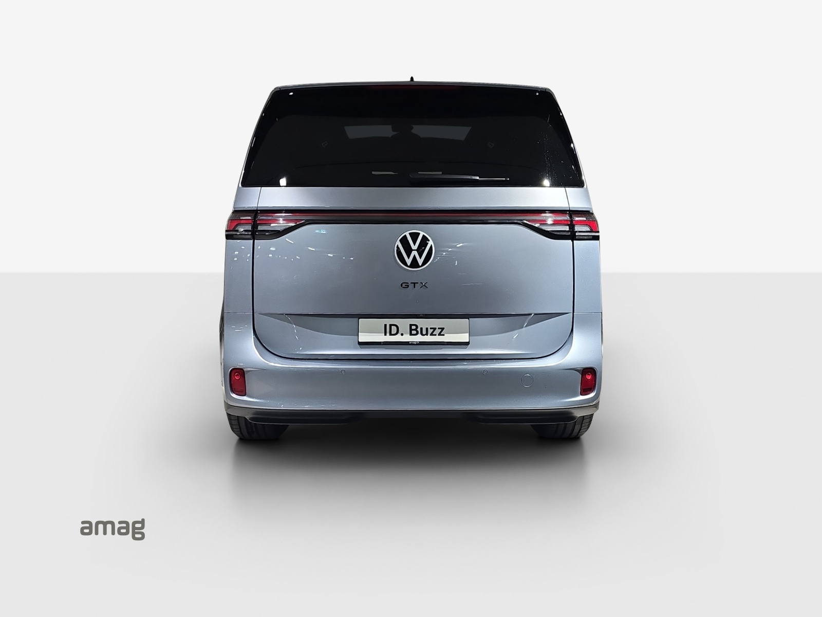 VW ID.Buzz LWB GTX 4 Motion-image-3