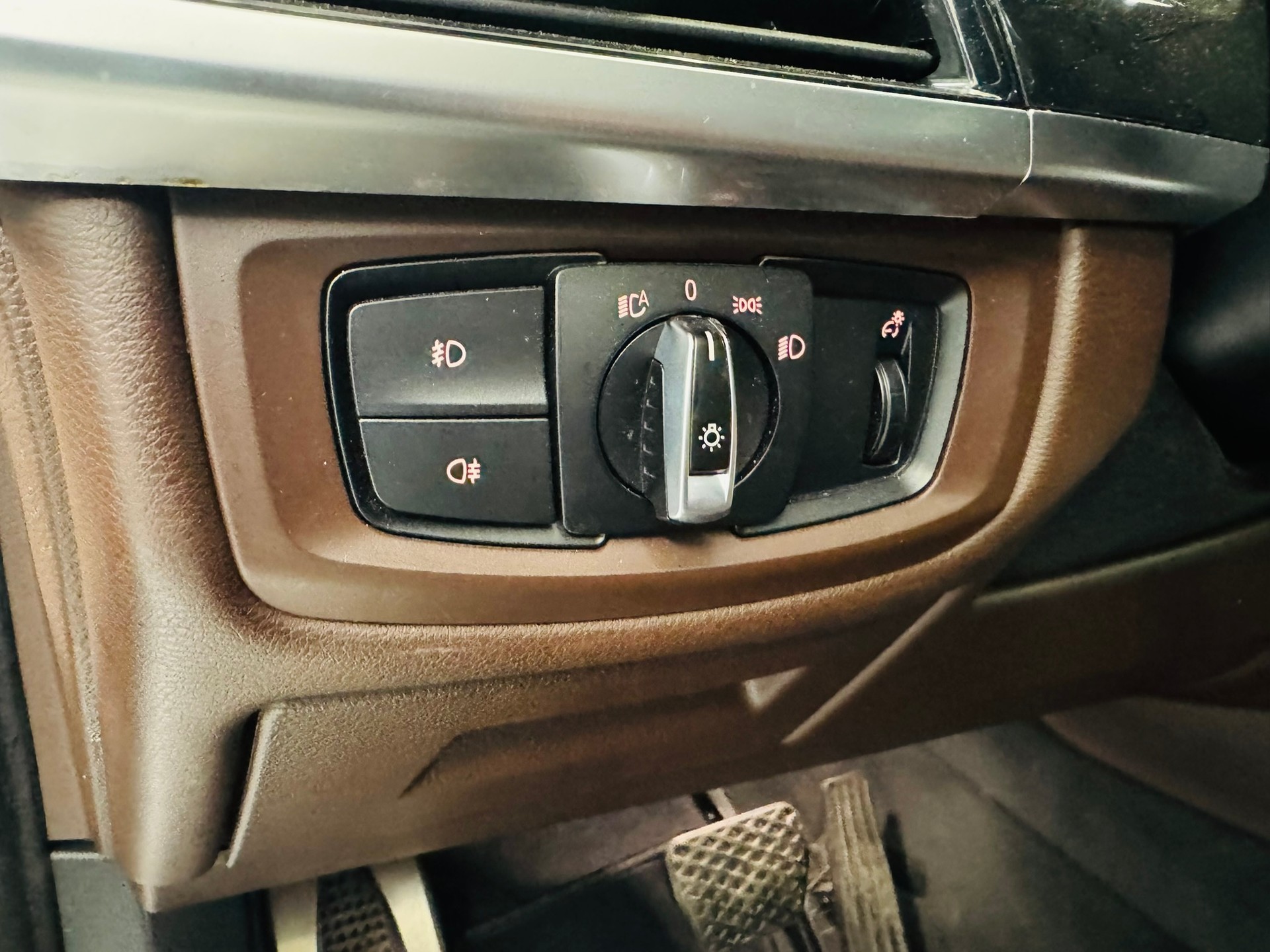 BMW X5 xDrive M50d Steptronic-image-14