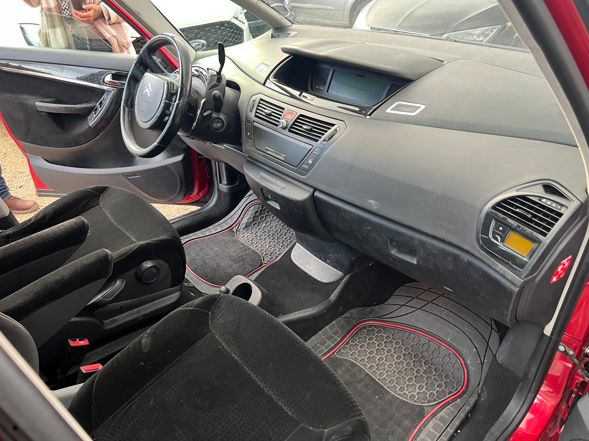 CITROEN Grand C4 Picasso 2.0 HDI Exclusive Automatic-image-5