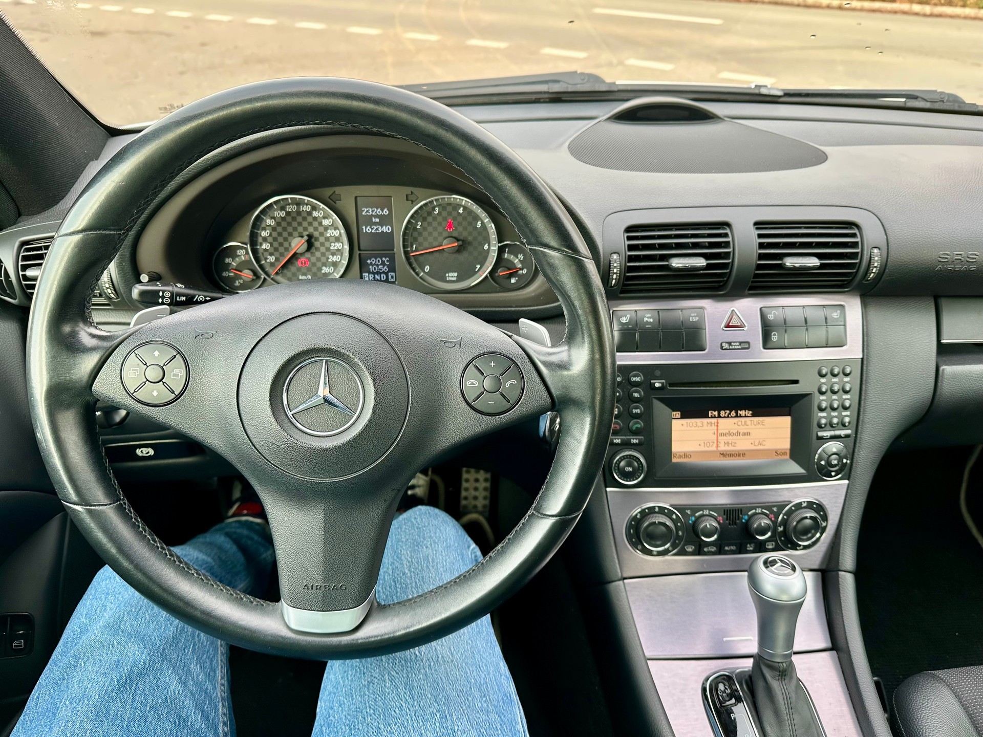 MERCEDES-BENZ CLC 200 Kompressor Automatic-image-9