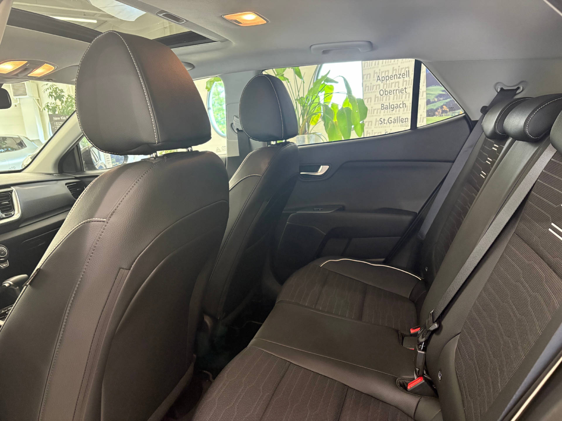 KIA Stonic 1.0 T-GDi Edition 30-image-8