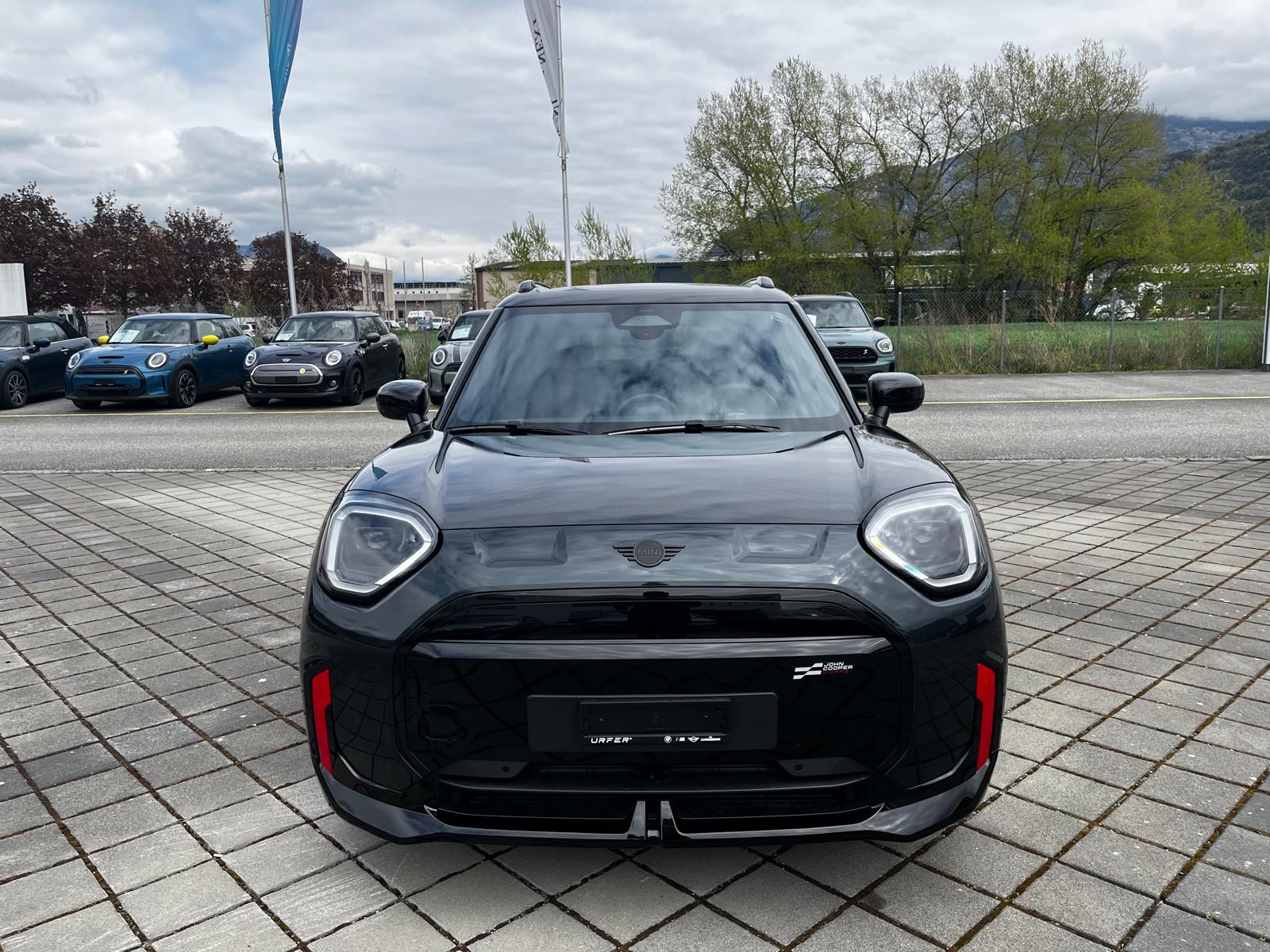 MINI Aceman e John Cooper Works-showroom-element-3