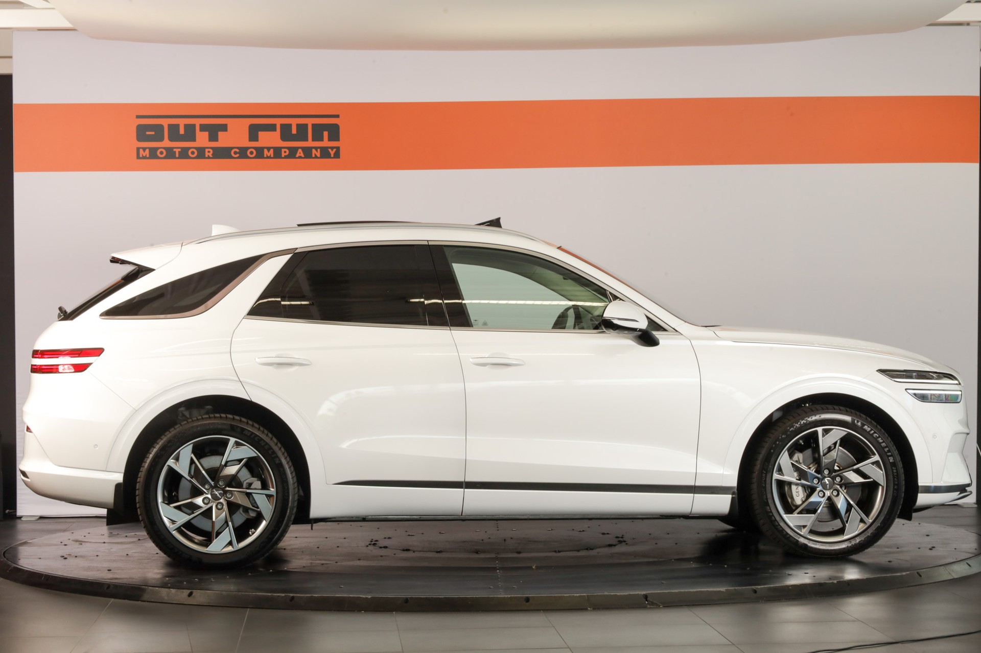 GENESIS GV70 Electrified Sport kWh 77,4 AWD-image-4