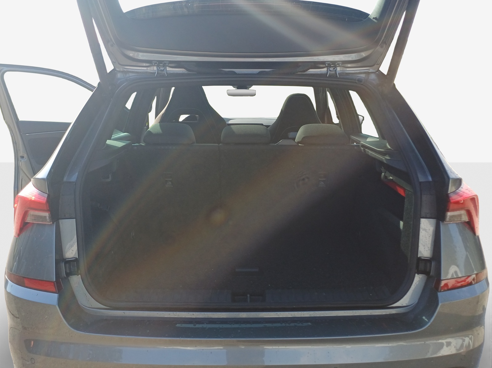SKODA Kamiq 1.5 TSI ACT Monte Carlo DSG-image-12
