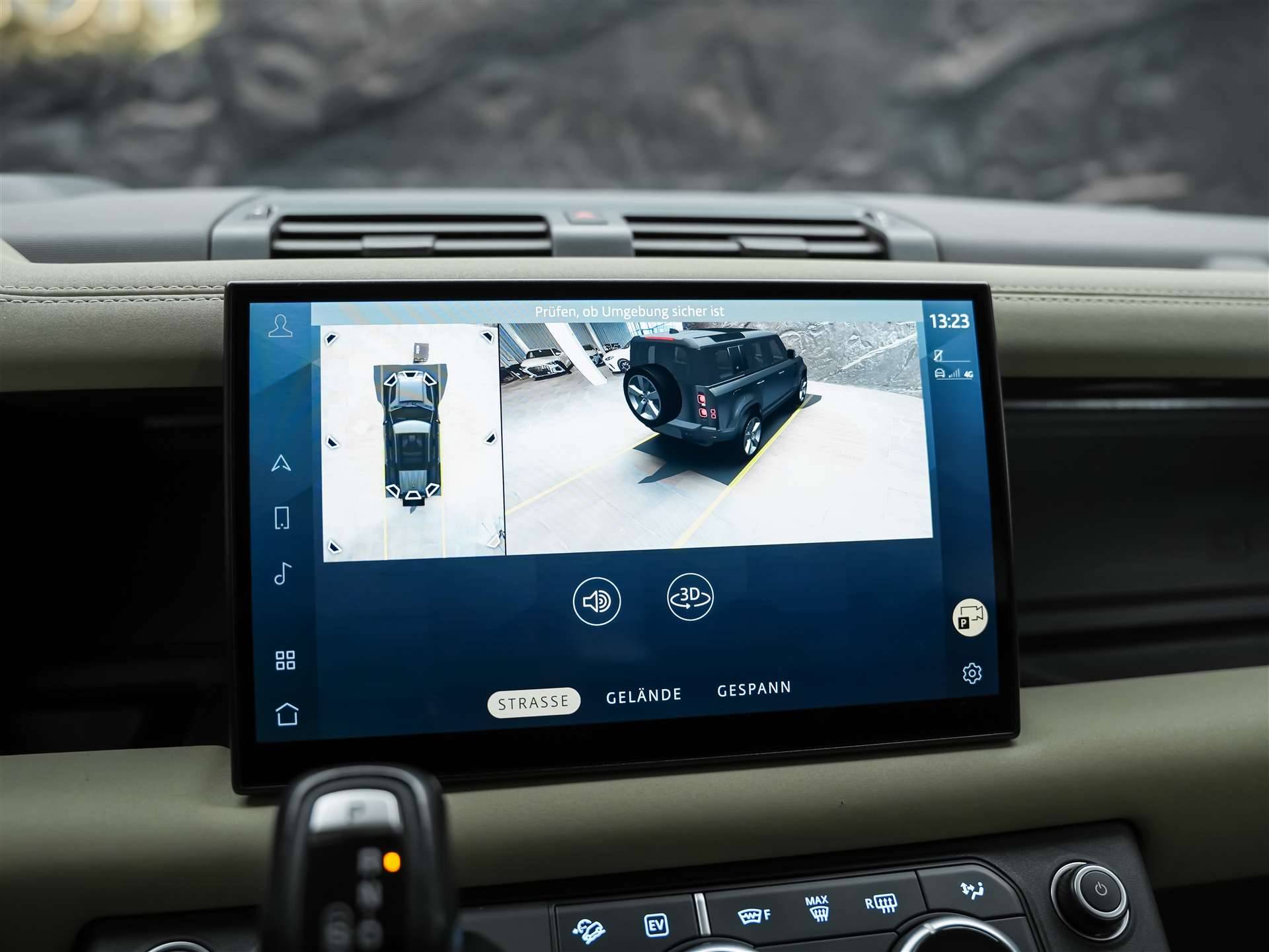 LAND ROVER Defender 110 P400e Si4 PHEV X-Dynamic SE AT8 *CH Auto*Head Up*Panorama*Meridian*360° Kamera*-image-46
