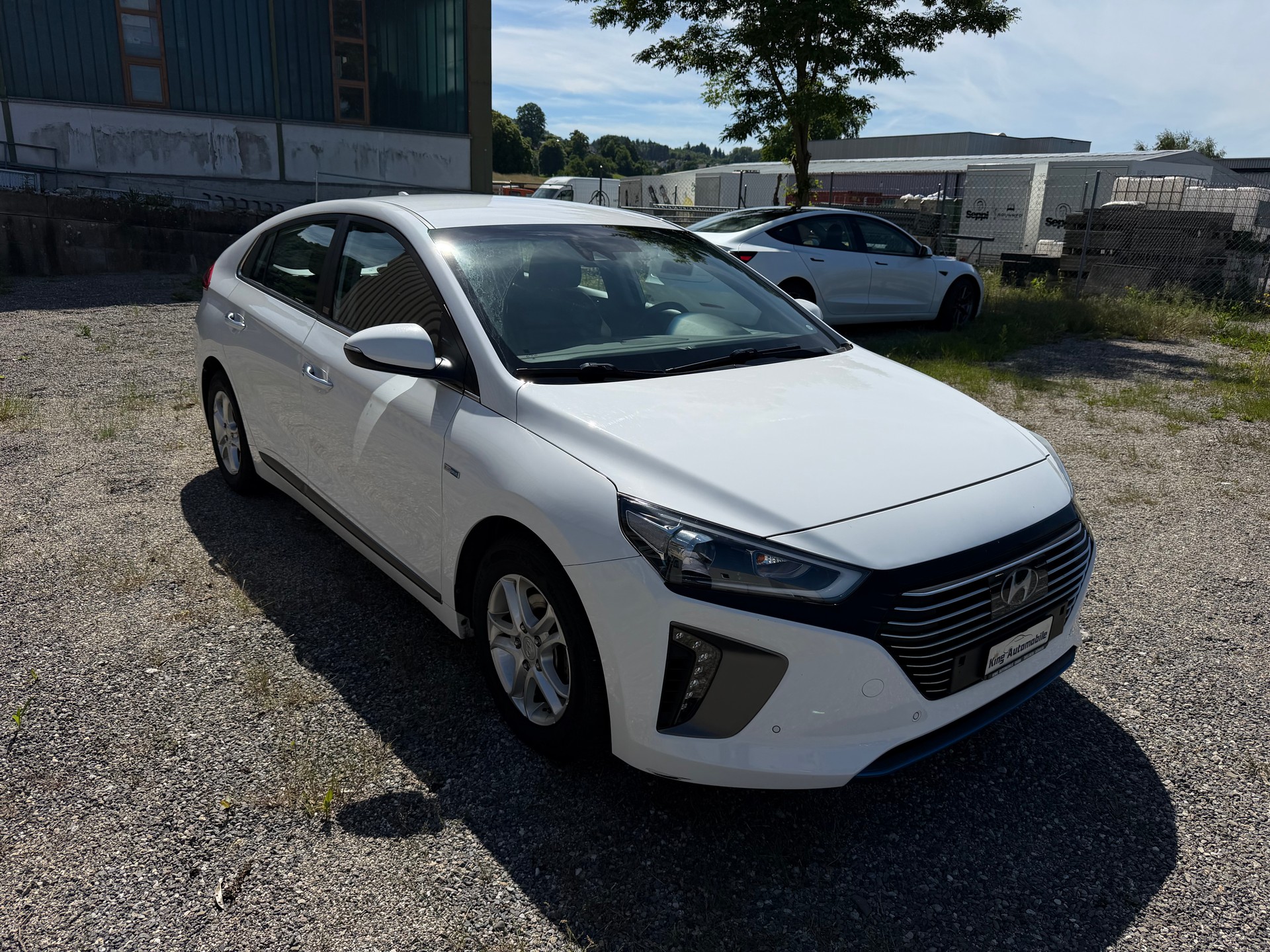 HYUNDAI Ioniq 1.6 GDi HEV Launch Plus DCT | CH-Auto | Frisch MFK | 1-Hand
