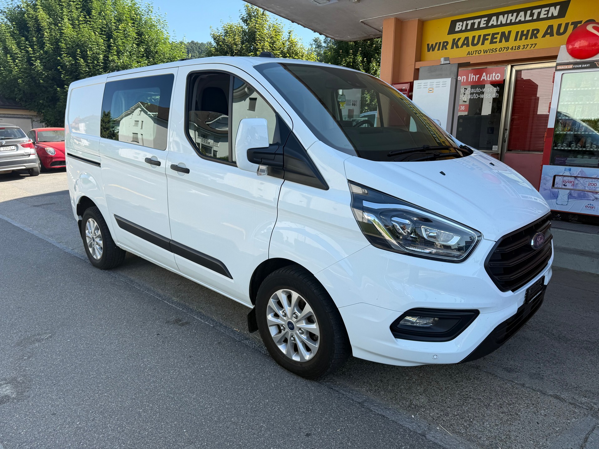 FORD Transit Custom Van 1.0 Eco Boost 340 L1H1 Trend PHEV-showroom-element-2