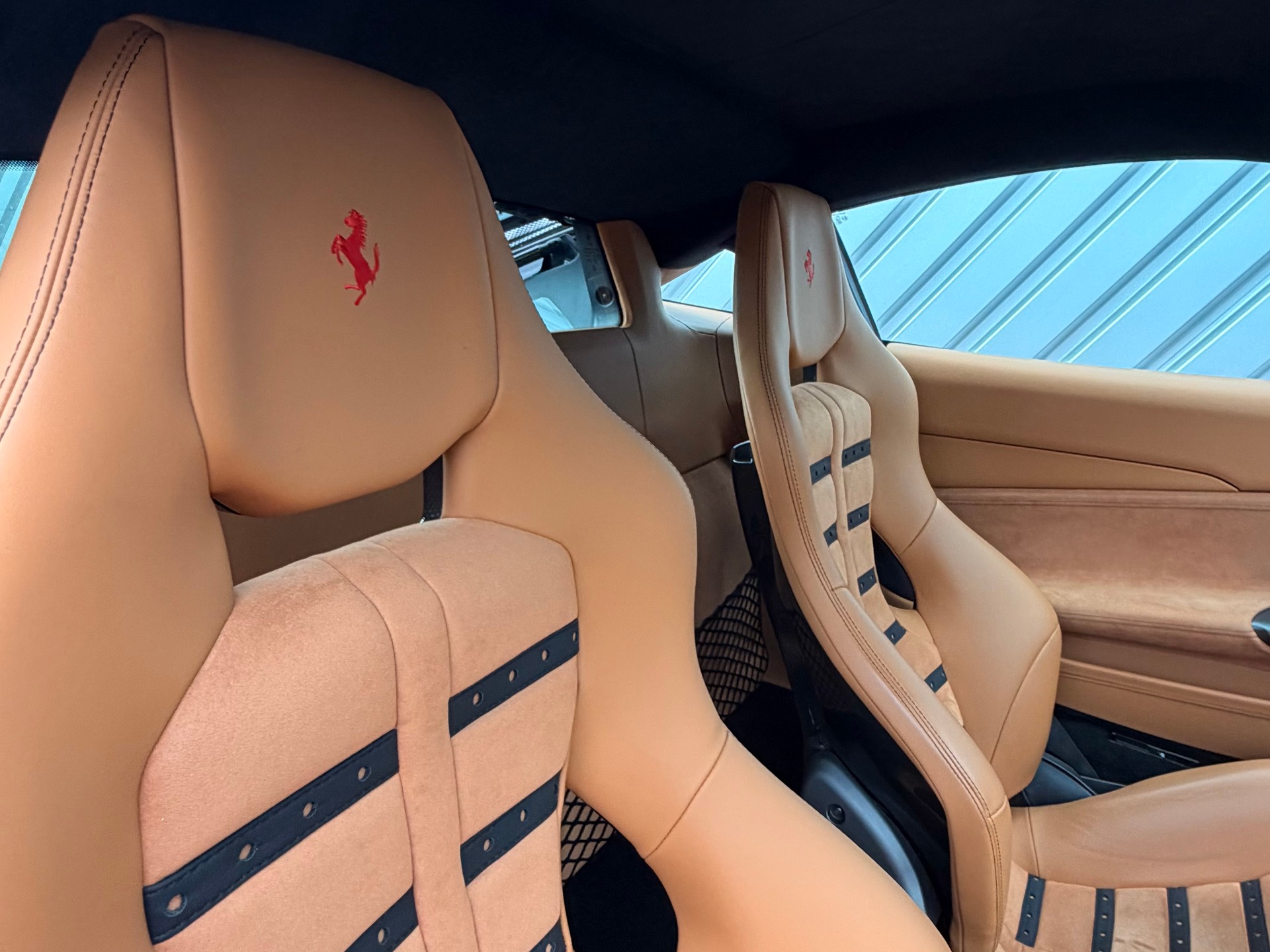FERRARI 488 GTB 3.9 V8-image-8