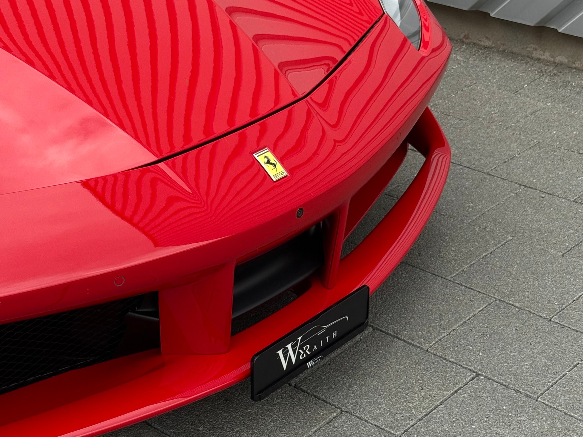FERRARI 488 GTB 3.9 V8-image-10