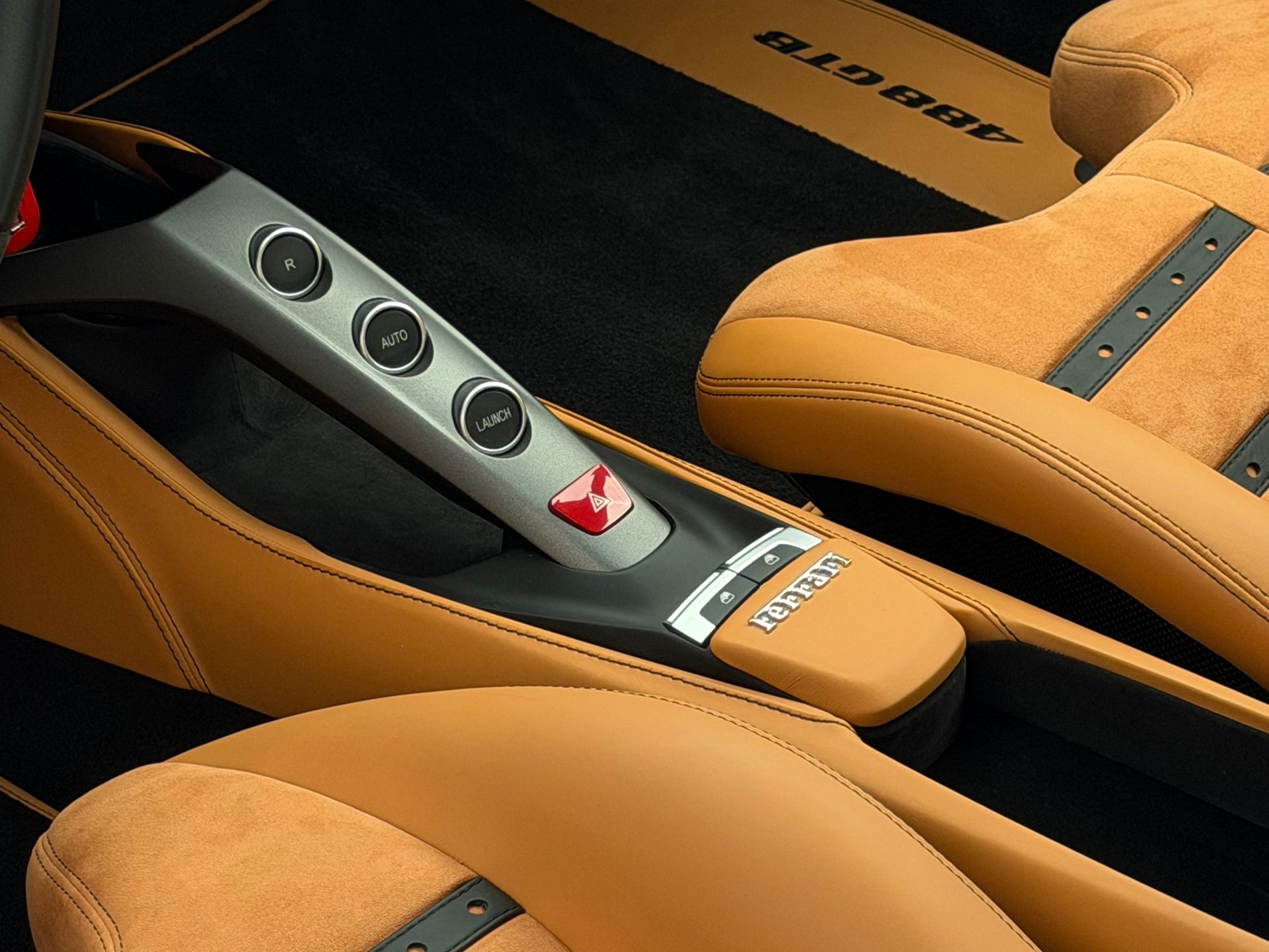 FERRARI 488 GTB 3.9 V8-image-6