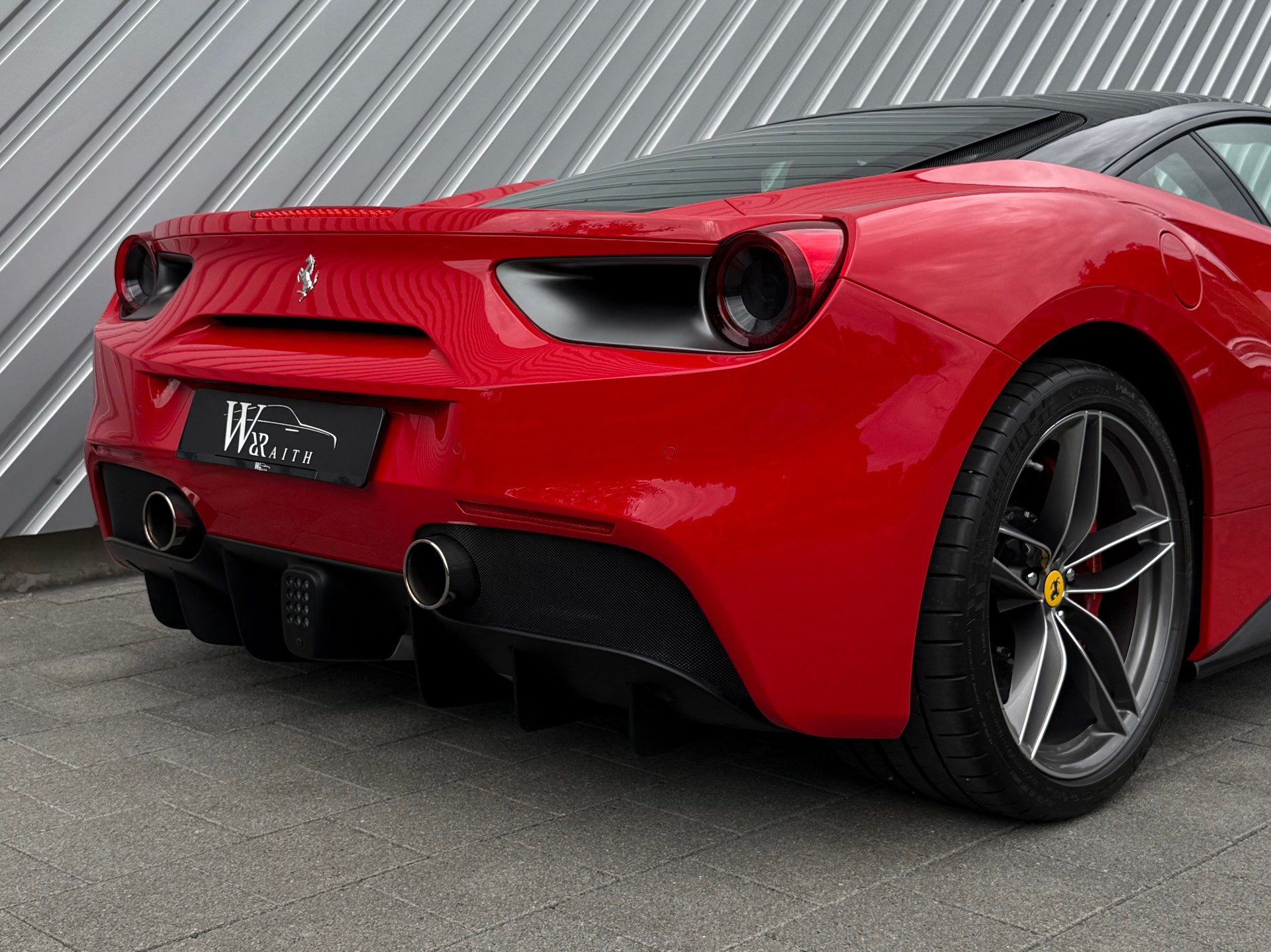 FERRARI 488 GTB 3.9 V8-image-11