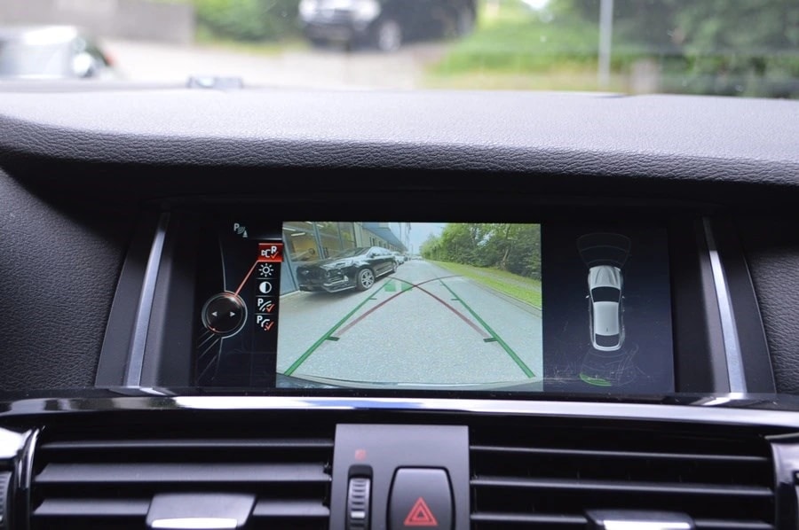 BMW X4 xDrive 35i Steptronic M Sport-image-12