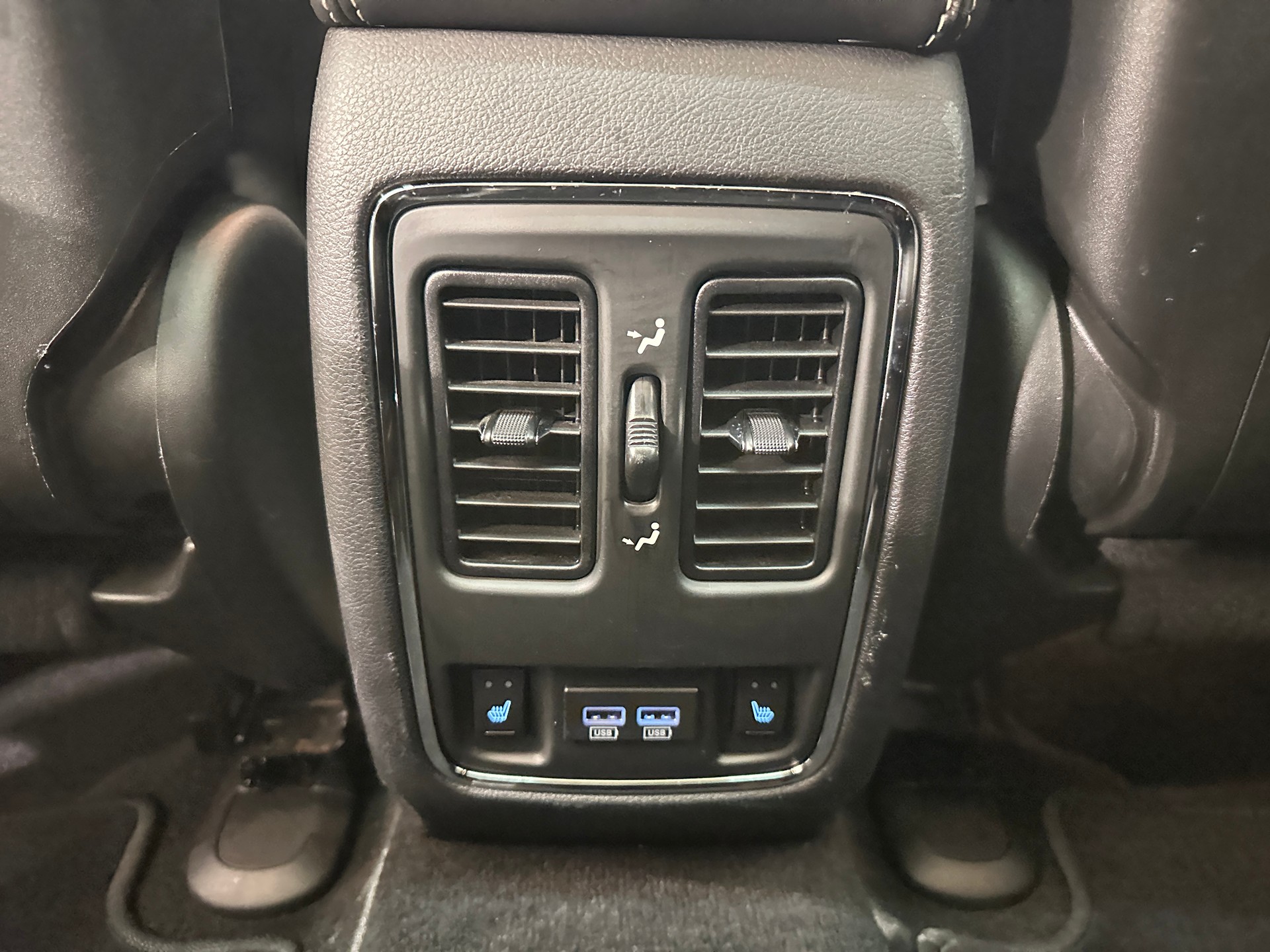 JEEP Grand Cherokee 3.0 CRD Overland Automatic-image-29