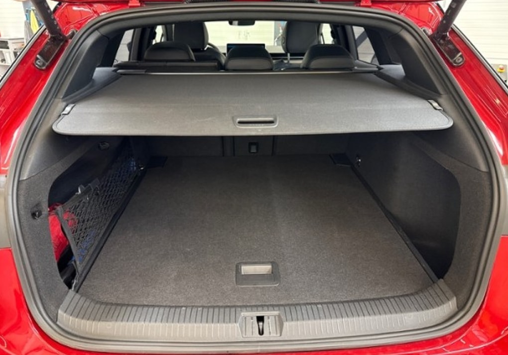 VW ID.7 Tourer GTX 86 kWh United 4 Motion mit Vollausstattung-image-10