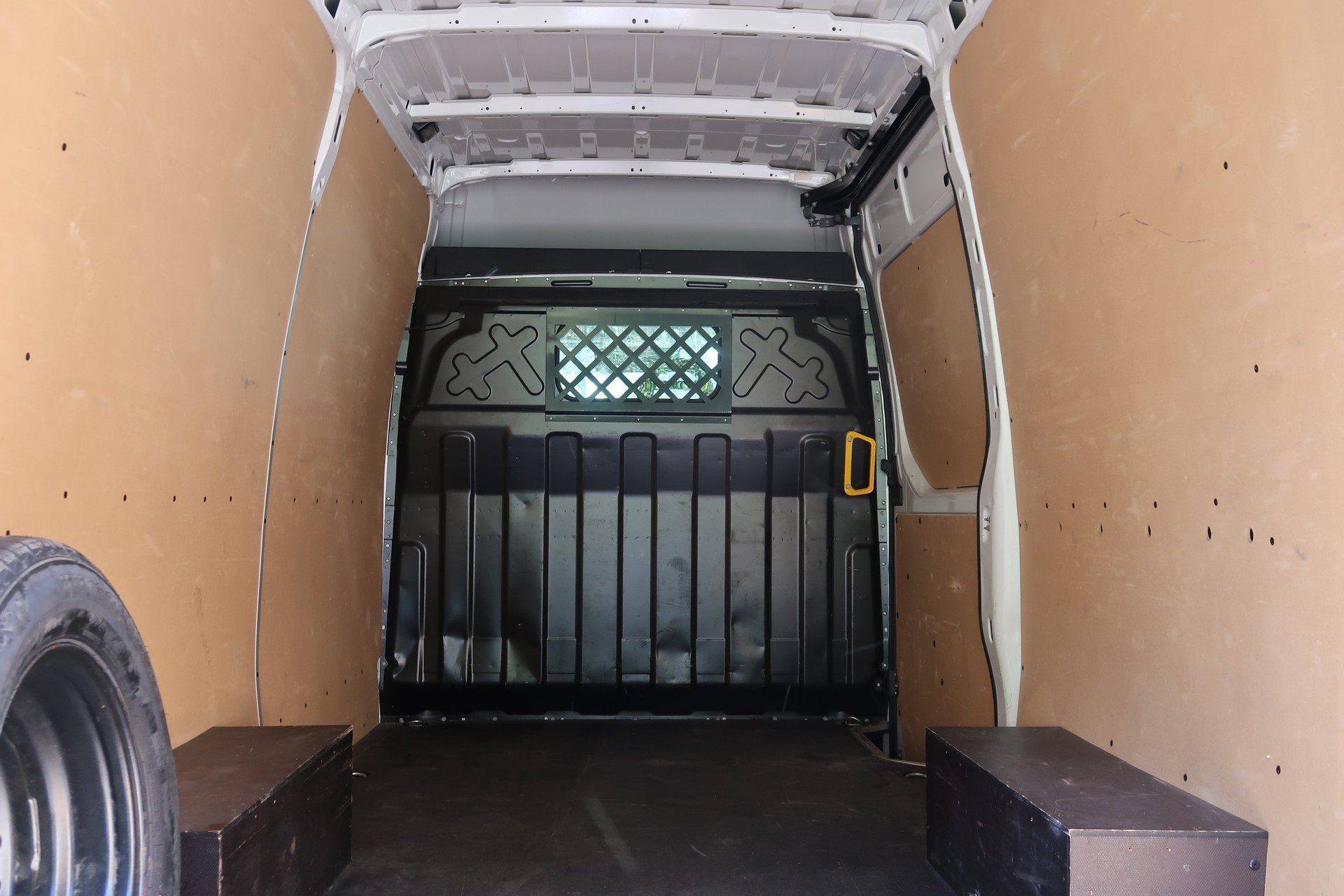 IVECO 35 S 16 A8 V Kasten-image-8