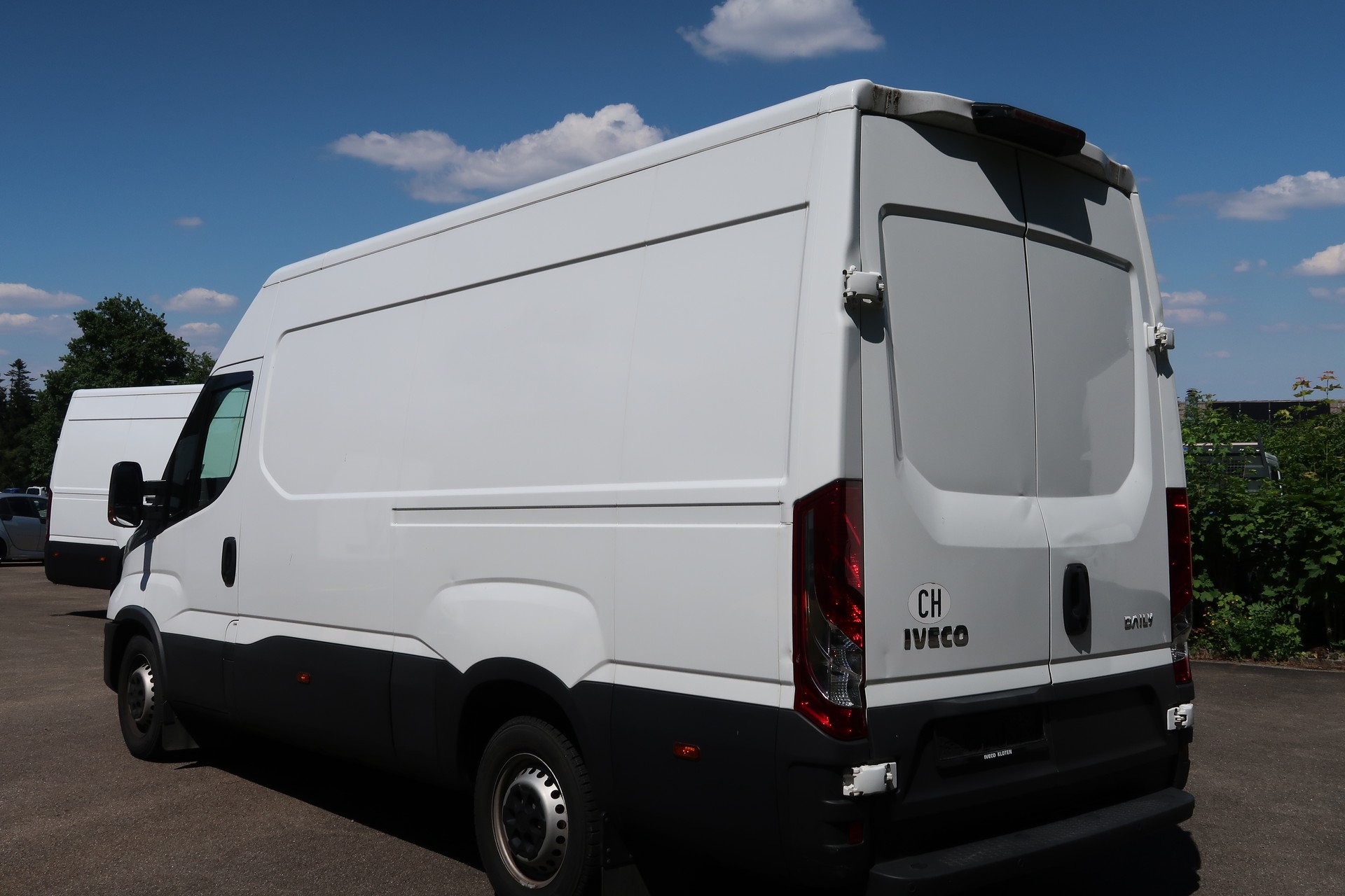 IVECO 35 S 16 A8 V Kasten-image-6