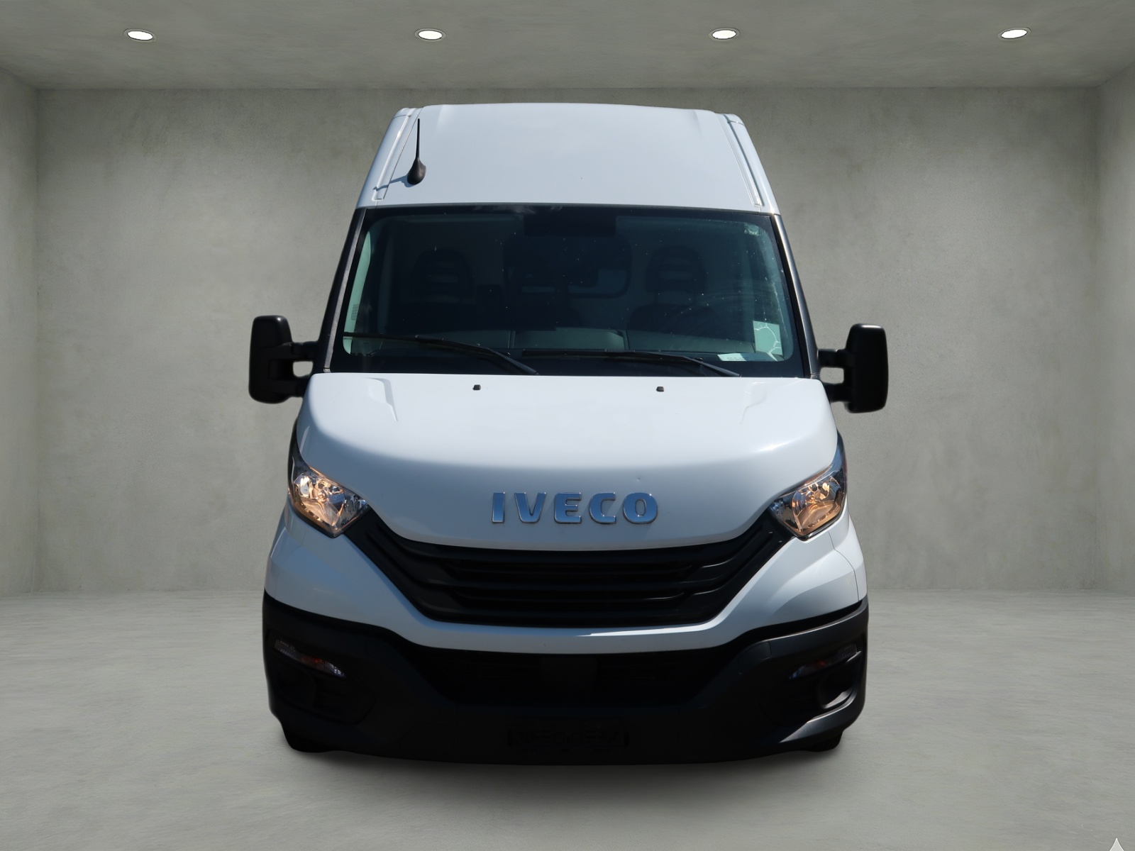 IVECO 35 S 16 A8 V Kasten-image-1