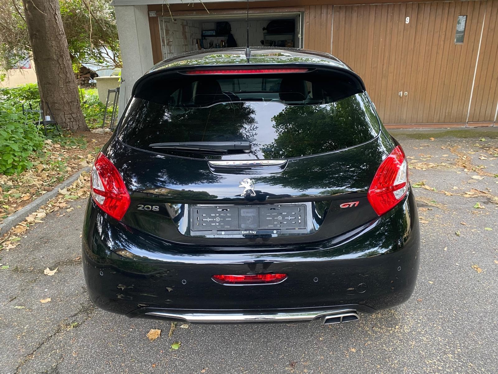 PEUGEOT 208 1.6 Turbo GTi-image-1
