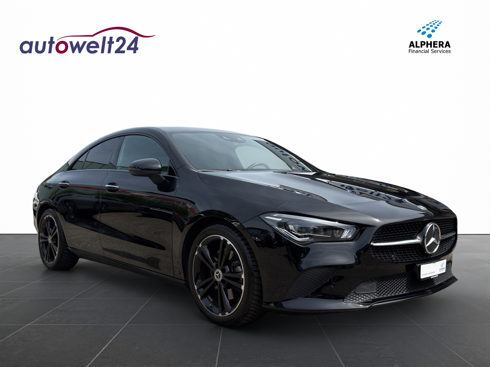 MERCEDES-BENZ CLA 220 d 4Matic Progressive 8G-DCT BLACK PACK-image-2