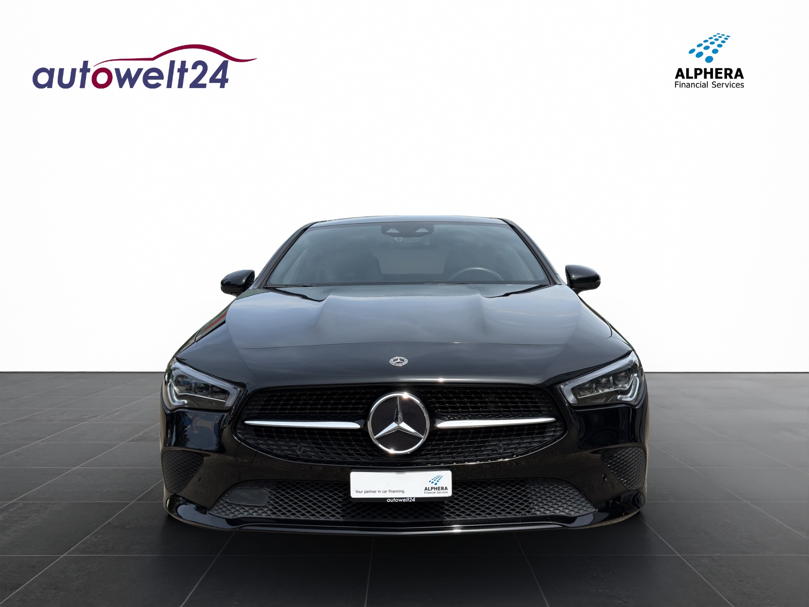 MERCEDES-BENZ CLA 220 d 4Matic Progressive 8G-DCT BLACK PACK-image-1