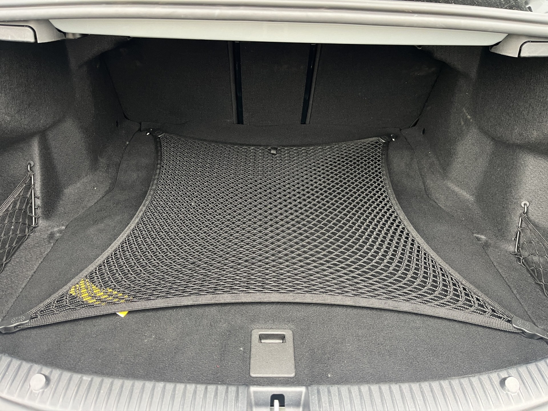 MERCEDES-BENZ C 180 9G-Tronic-image-12
