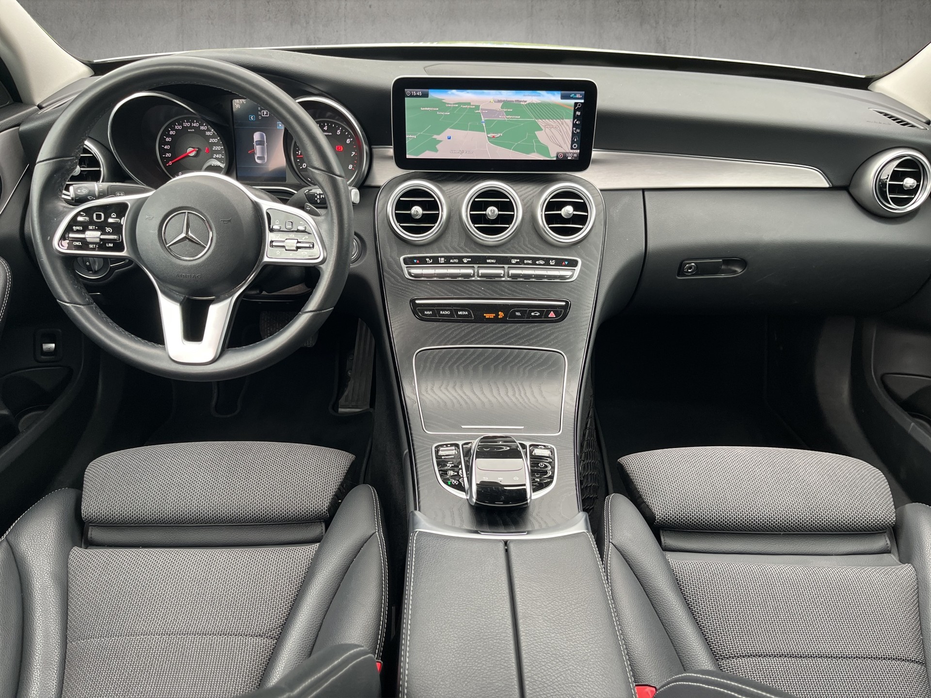 MERCEDES-BENZ C 180 9G-Tronic-image-8