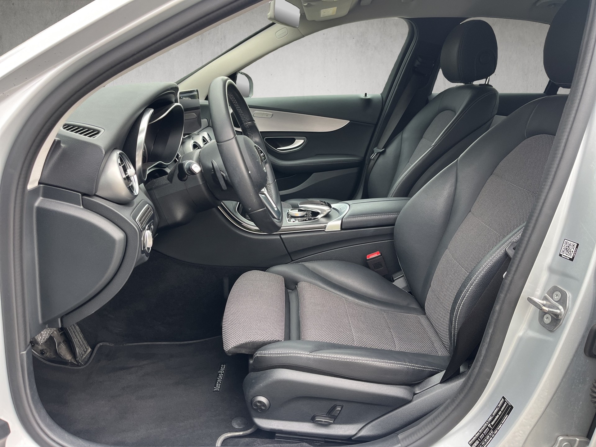 MERCEDES-BENZ C 180 9G-Tronic-image-9