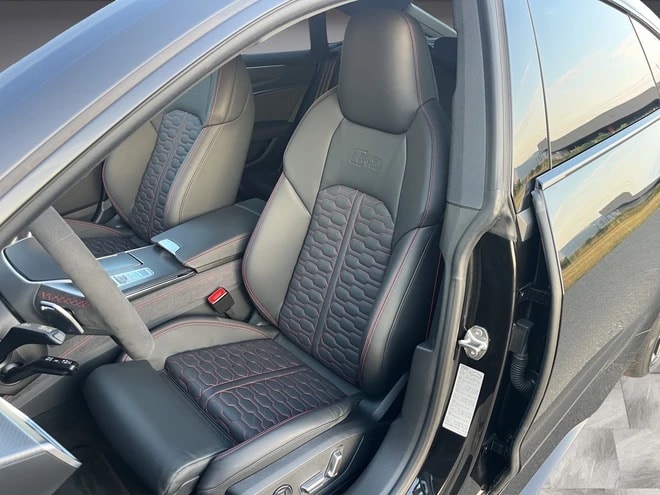 AUDI RS7 Sportback*Panodach,Standheizung,5-Jahre Werksgarantie*-image-4