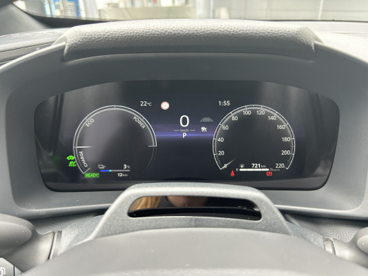 TOYOTA C-HR 2.0 PHEV CVT Swi Ed-image-13