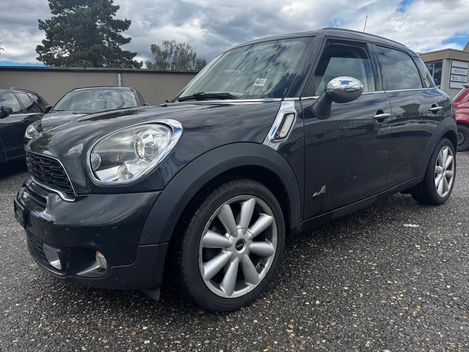 MINI Countryman Cooper S ALL4 Snowhill-image-0