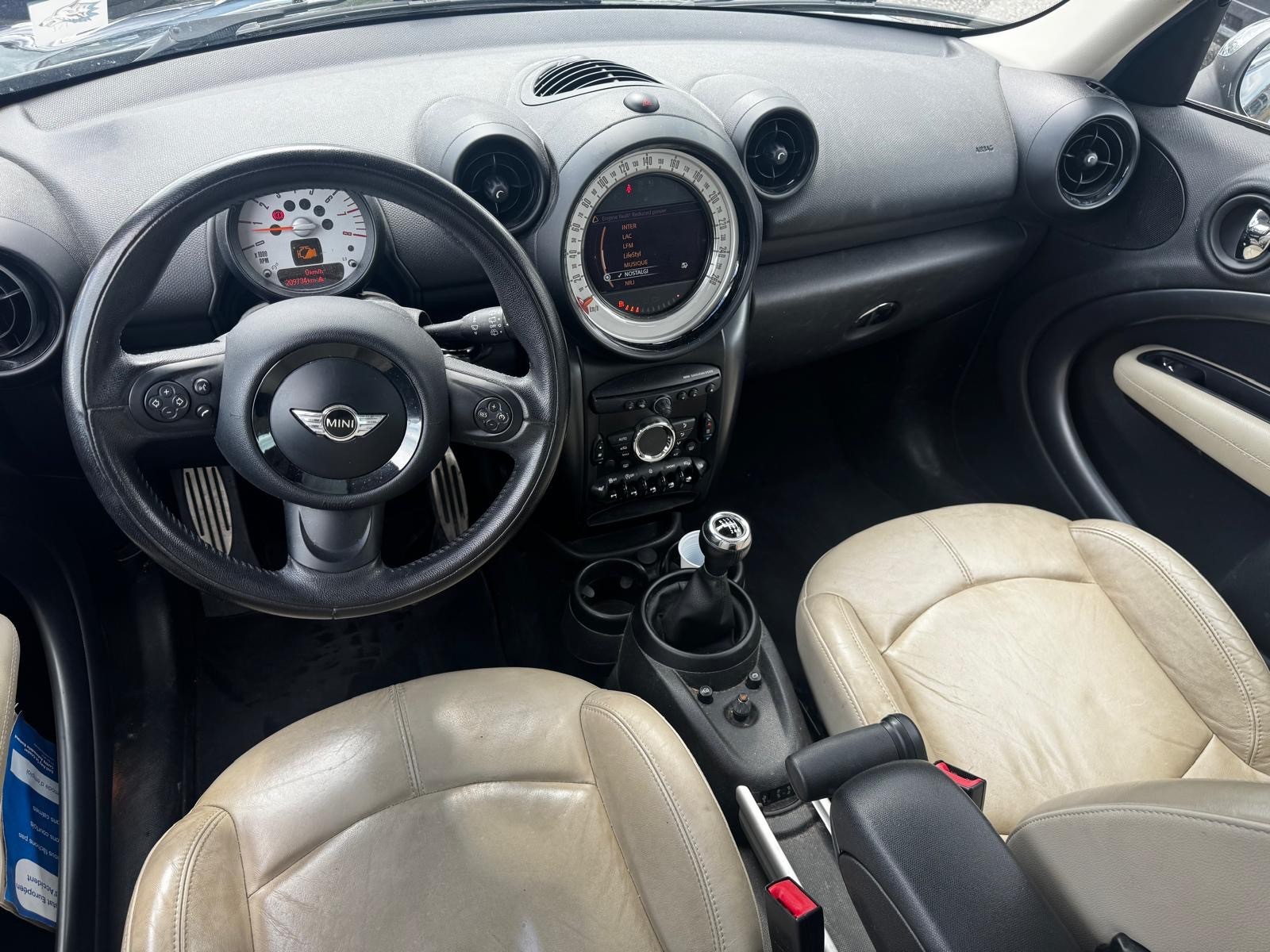 MINI Countryman Cooper S ALL4 Snowhill-image-9