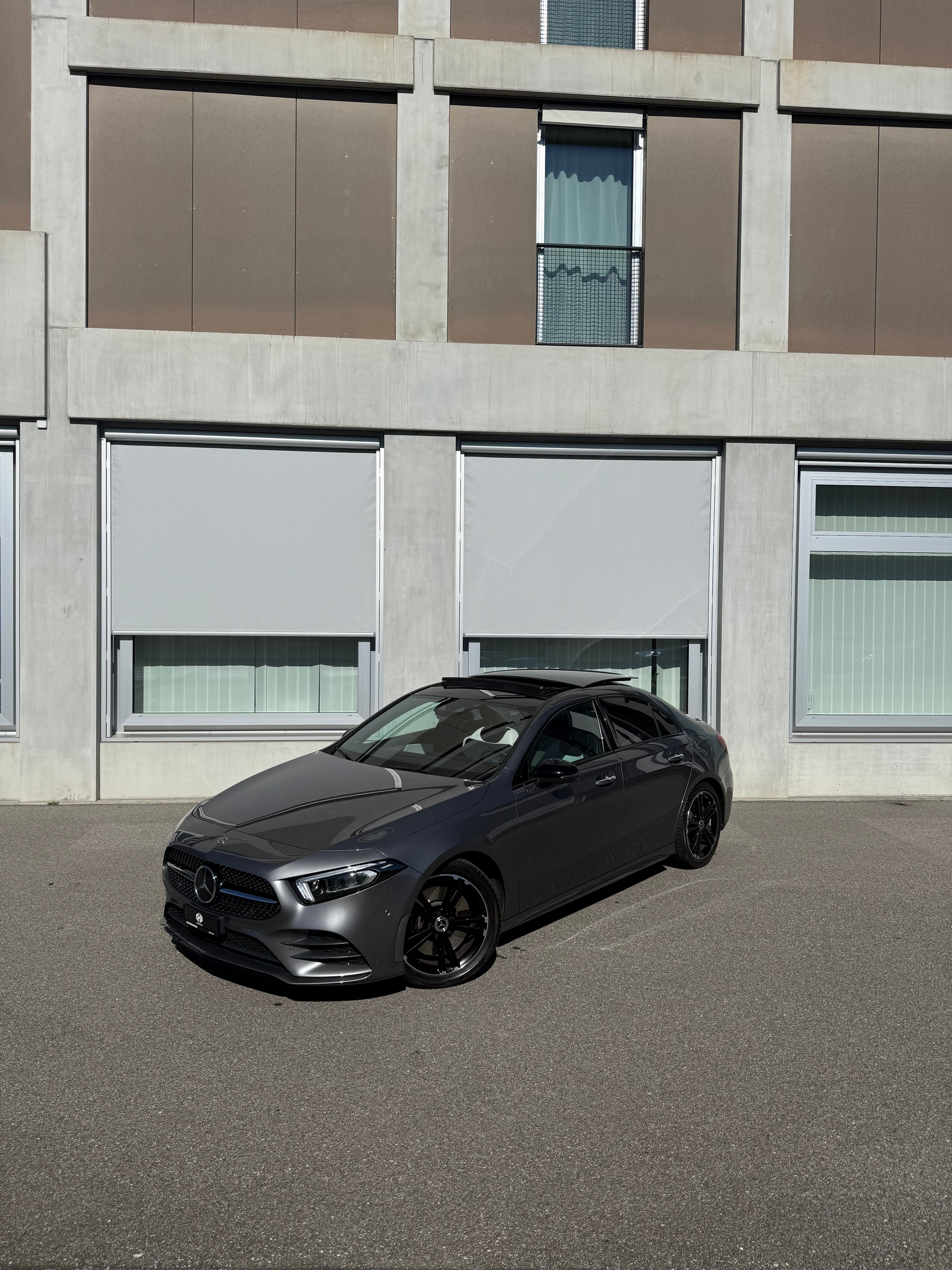 MERCEDES-BENZ A 250 4Matic AMG Line 4Matic 7G-DCT-image-0
