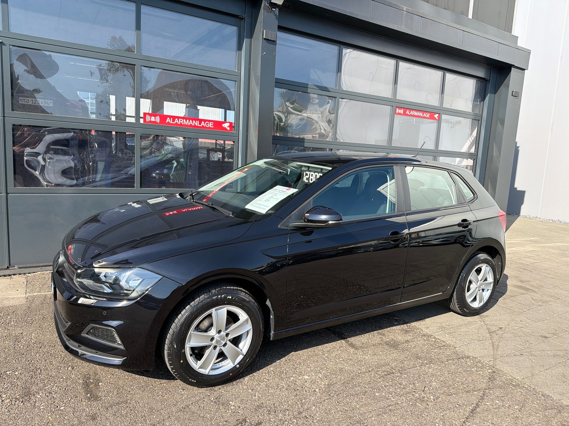 VW Polo 1.0 TSI BMT Trendline-image-1