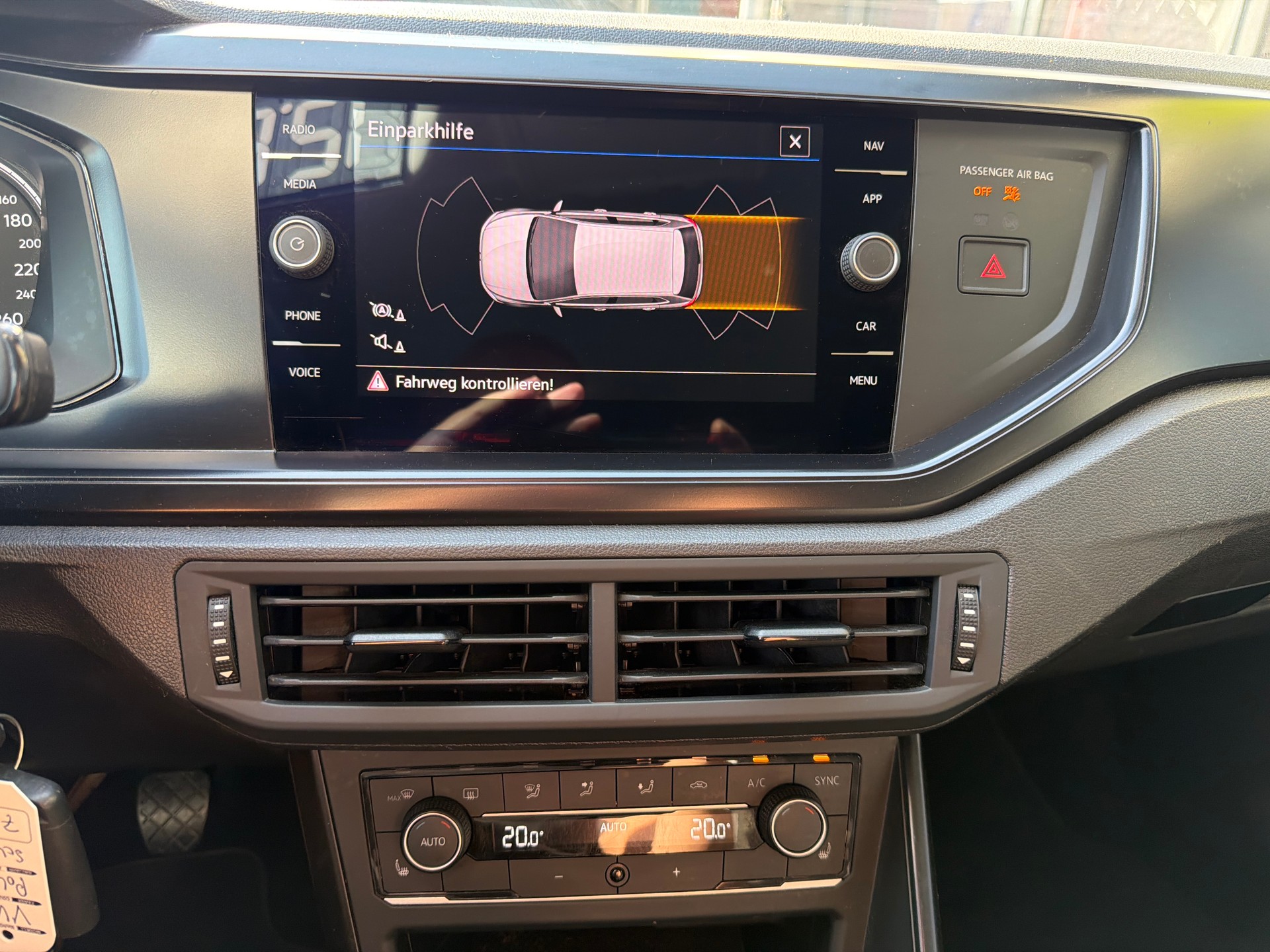 VW Polo 1.0 TSI BMT Trendline-image-11
