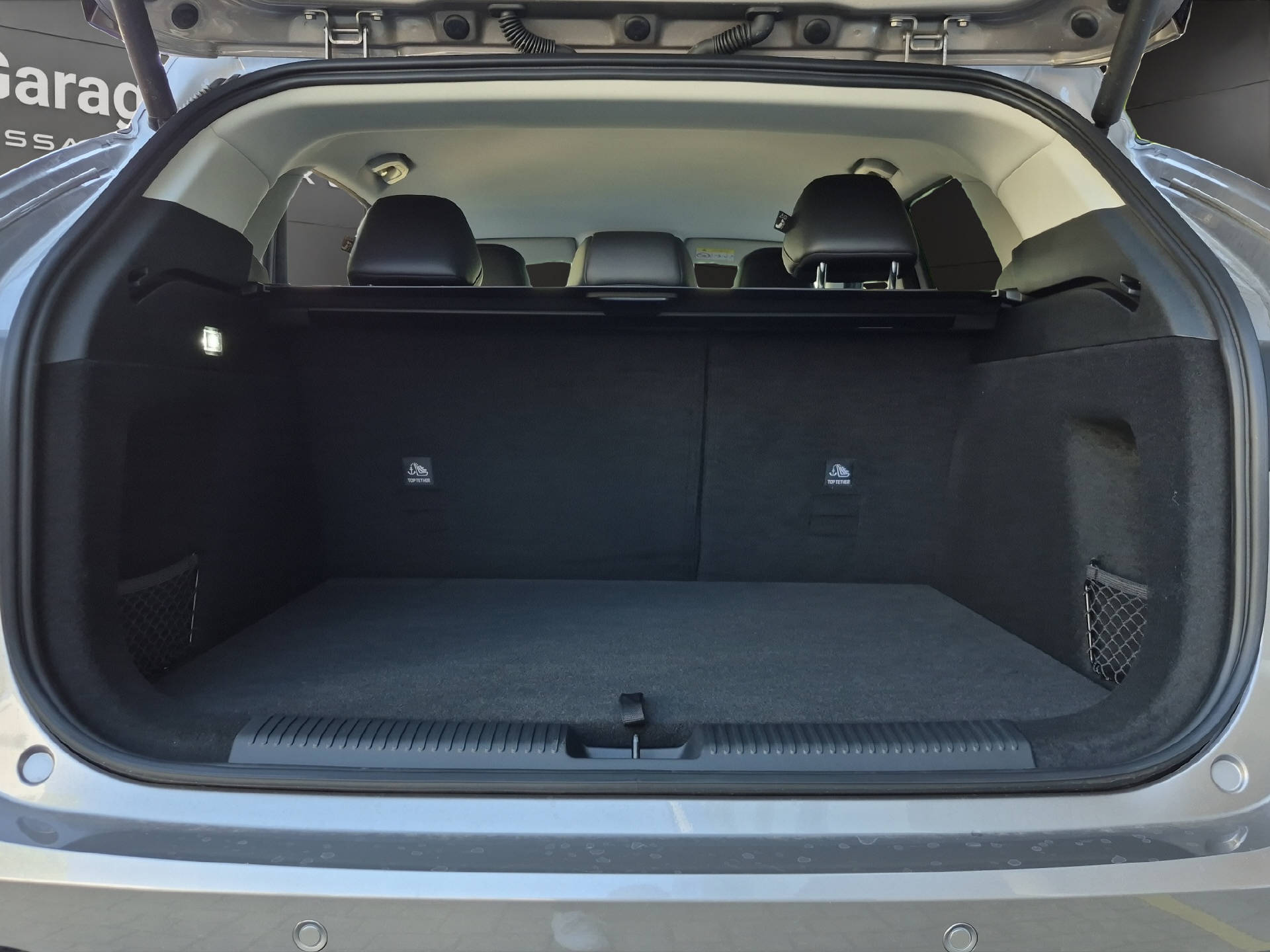 MG HS 1.5 Hybrid Luxury-image-12