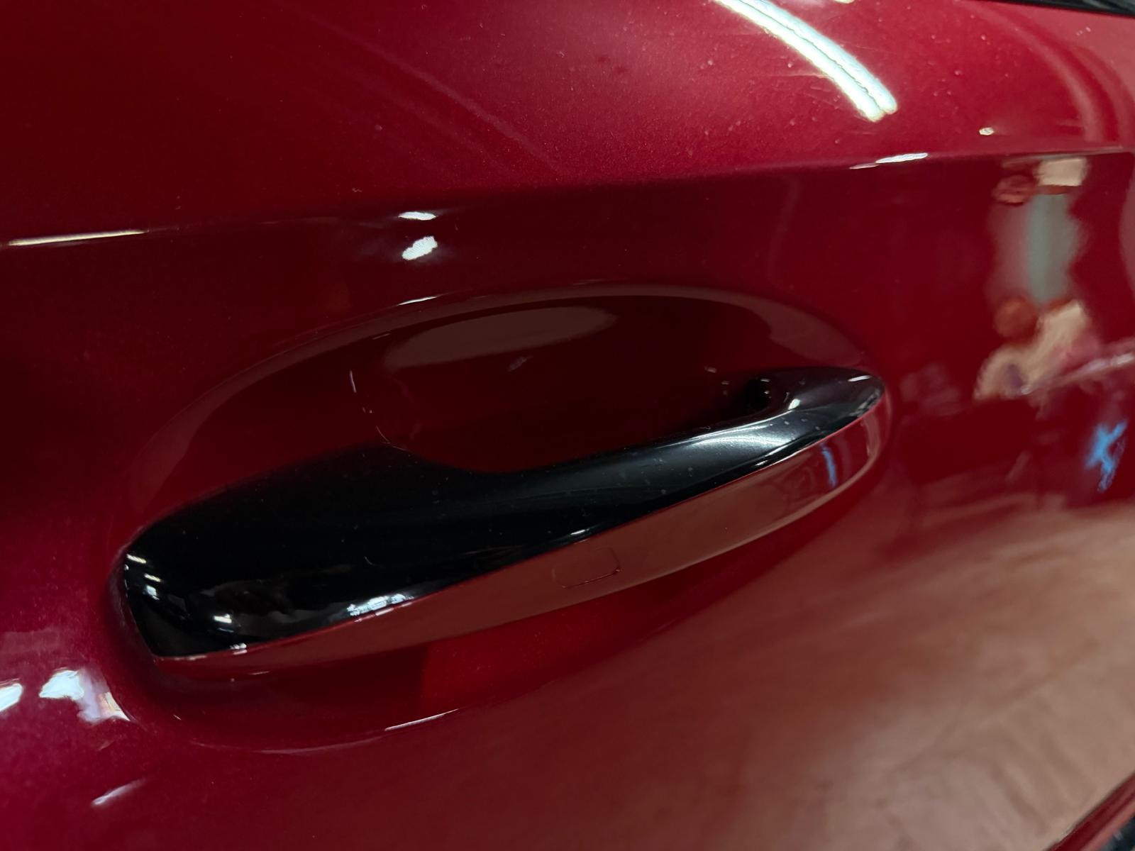 MERCEDES-BENZ A 200 AMG (A45 AMG Optik) 8G-DCT Limited Red&Black Performance-image-8