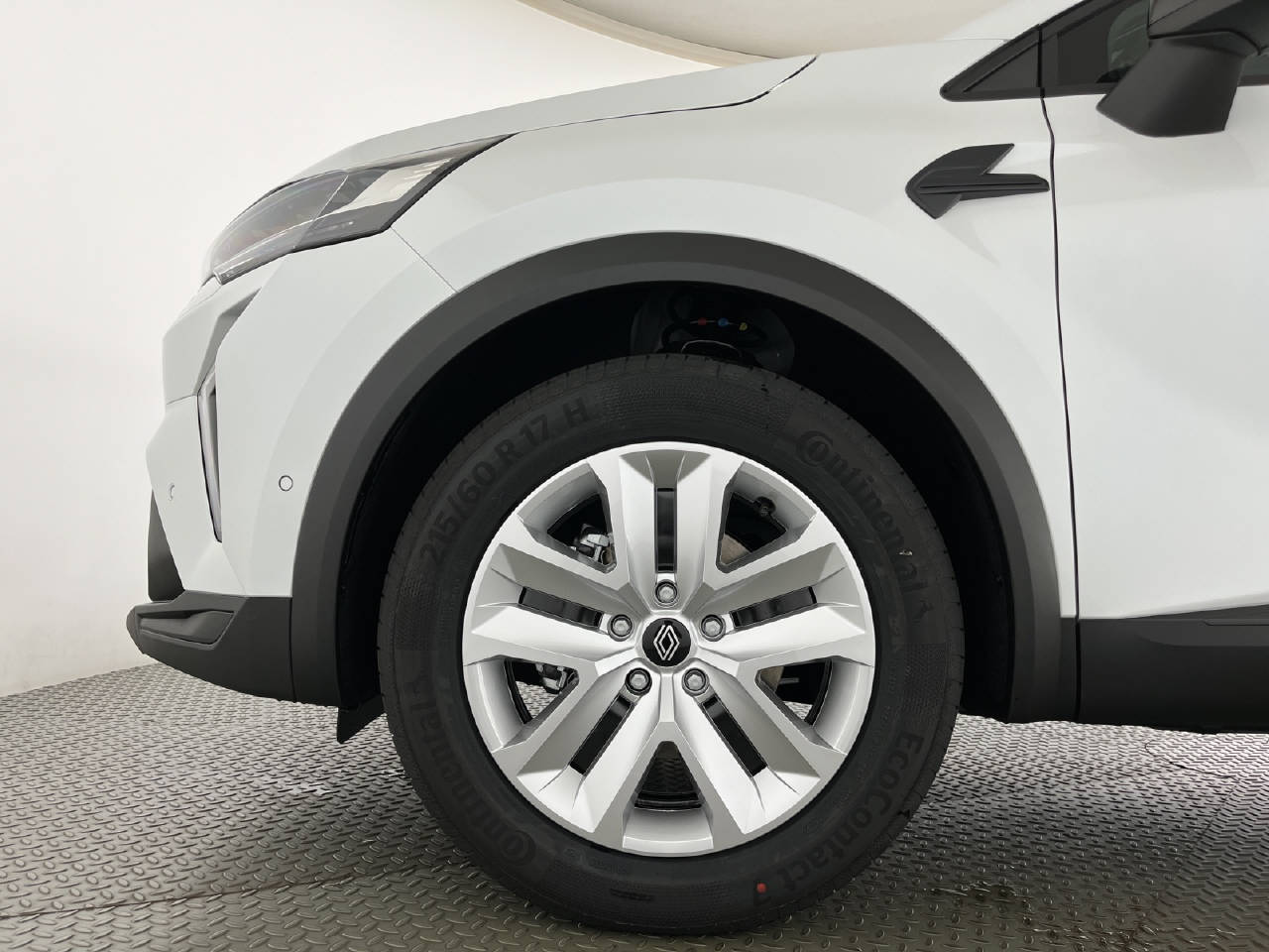 RENAULT Captur 1.3 TCe 140 evolution EDC-image-5