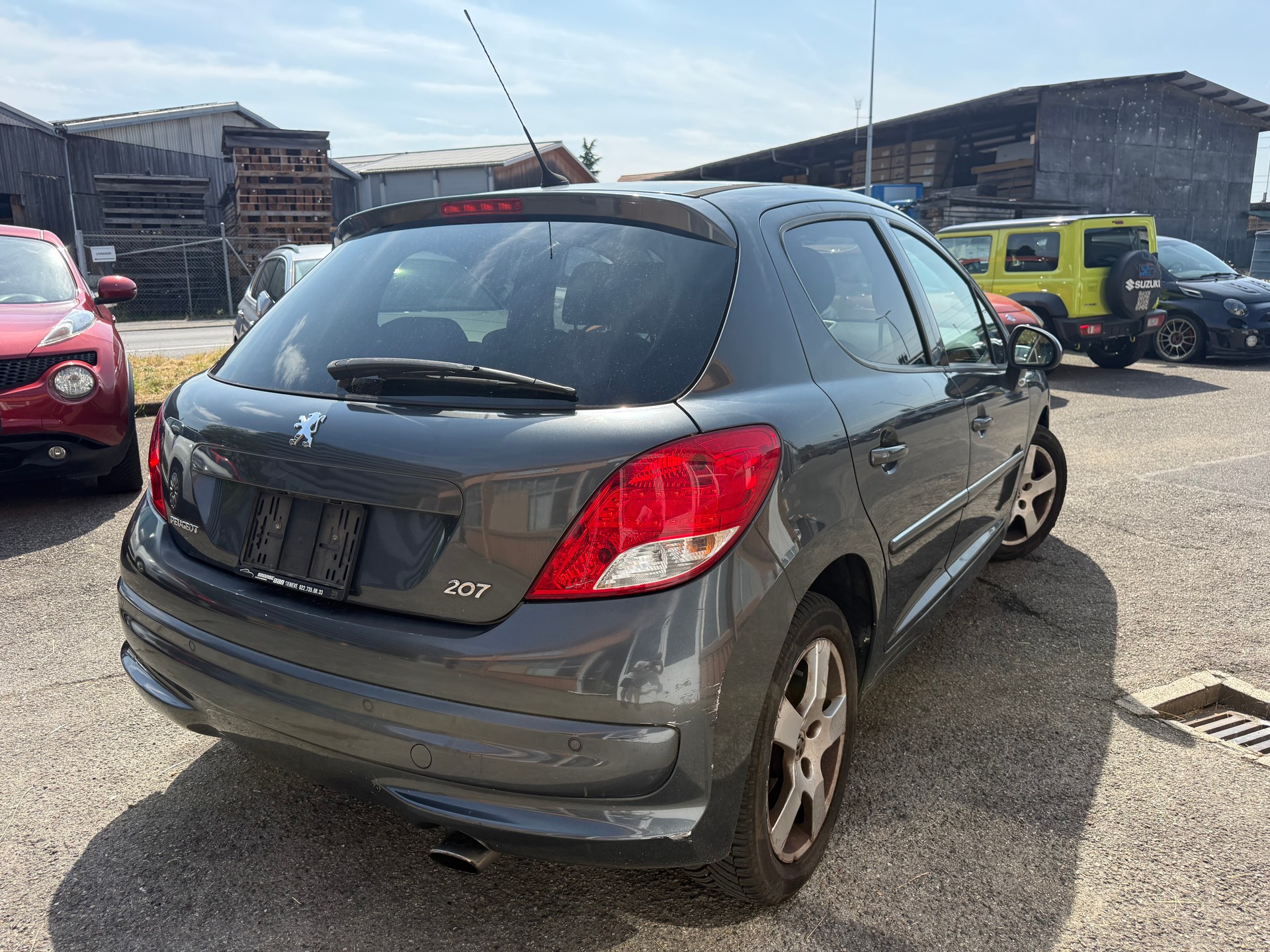 PEUGEOT 207 1.6 16V Turbo Sport-image-2