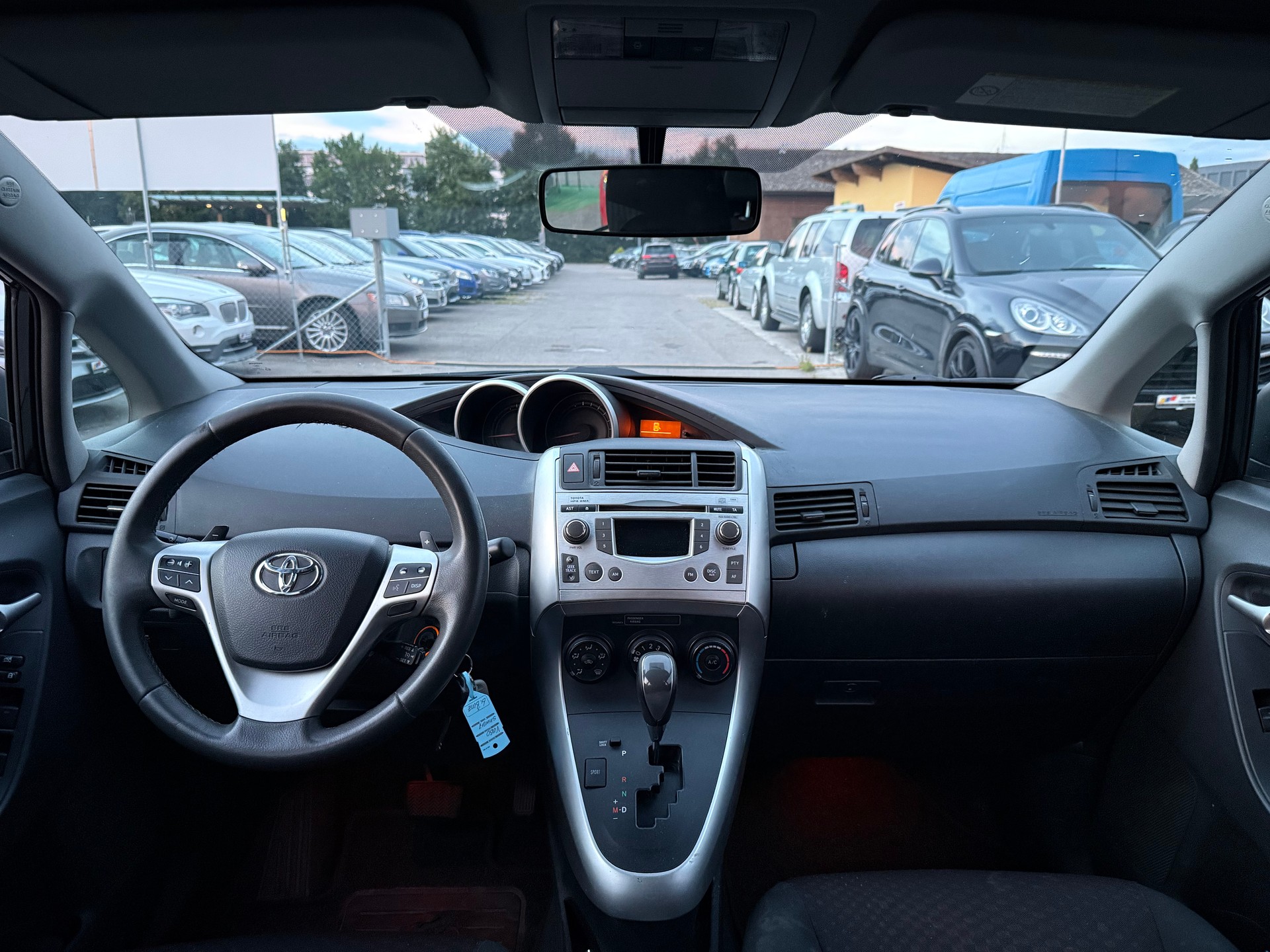 TOYOTA Verso 1.8 Linea Luna Multidrive / Frisch ab MFK / Servicegepflegt bei TOYOTA / 7 Plätzer / 8-fach bereift / Tempomat / Klima-image-8