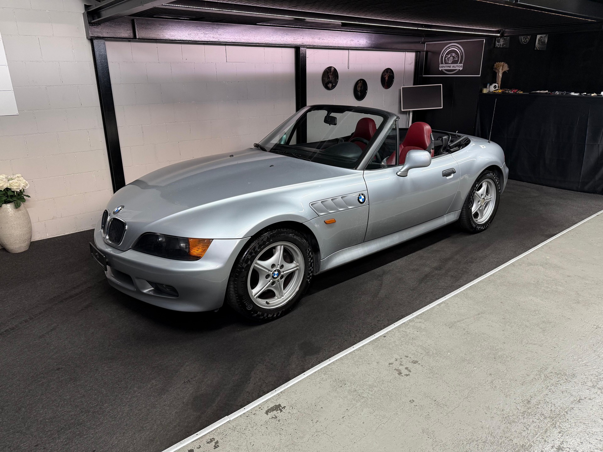 BMW Z3 1.9i Roadster-image-2