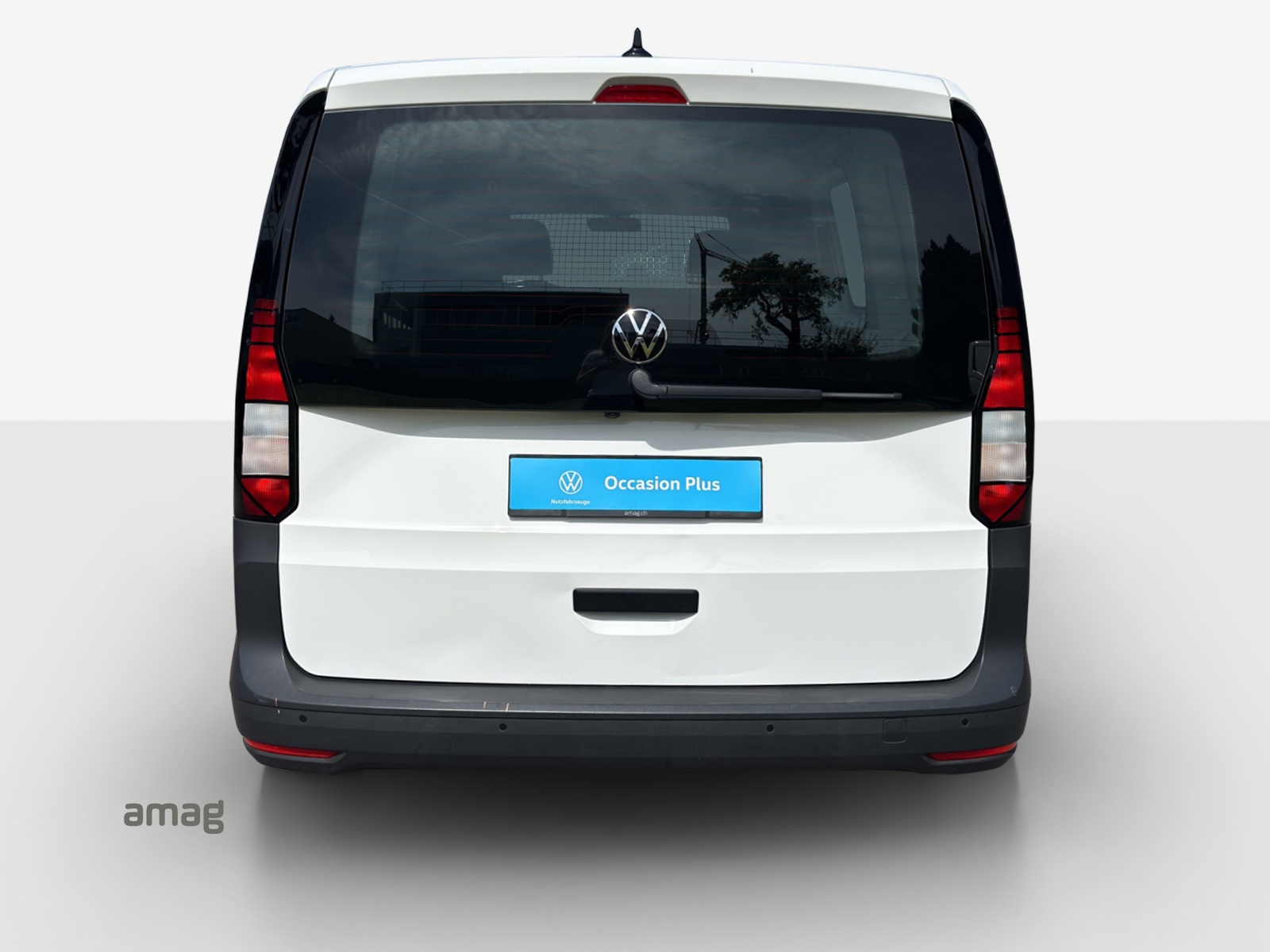 VW Caddy Cargo 2.0TDI Maxi 4Motion-image-3