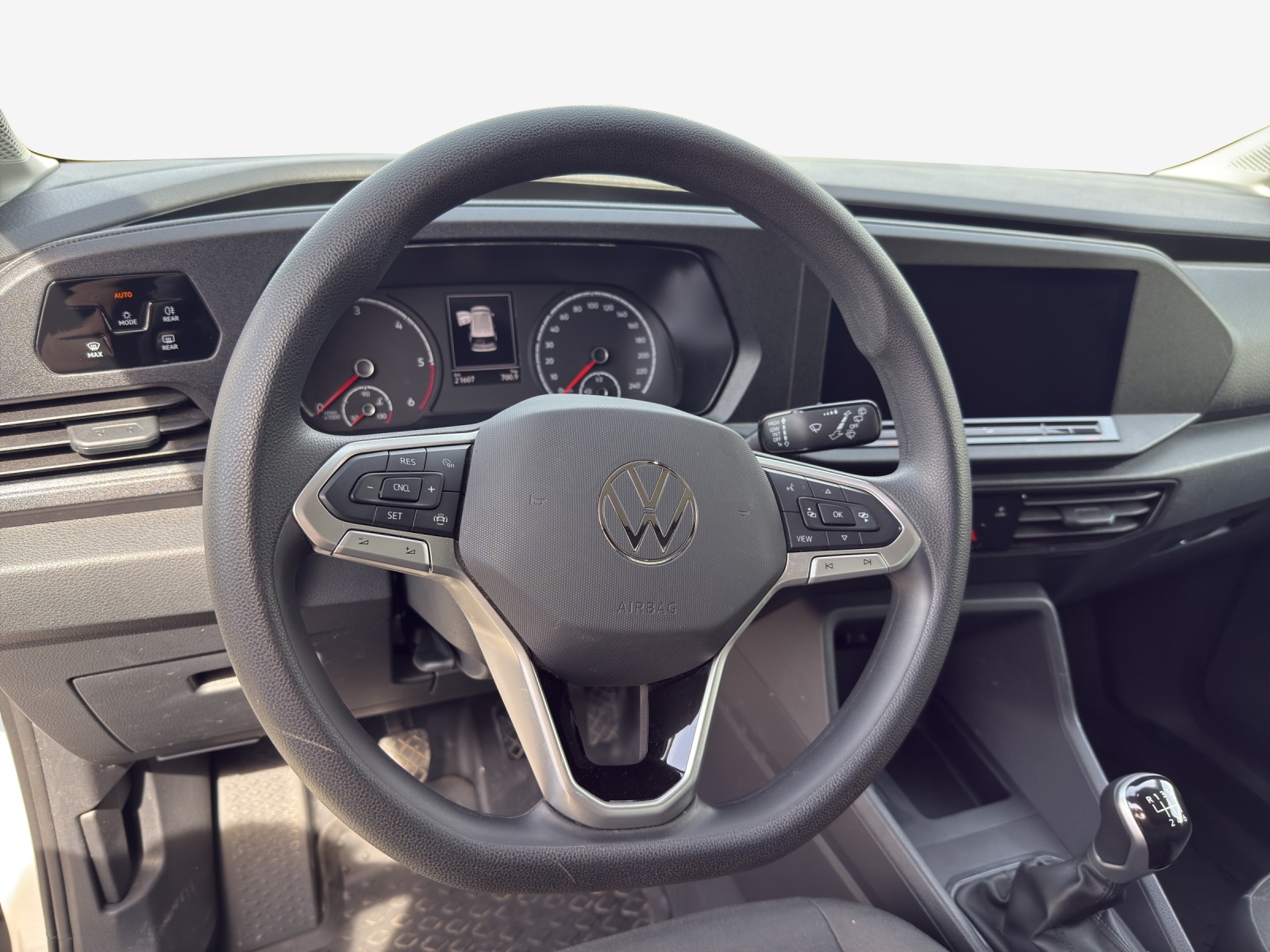 VW Caddy Cargo 2.0TDI Maxi 4Motion-image-9