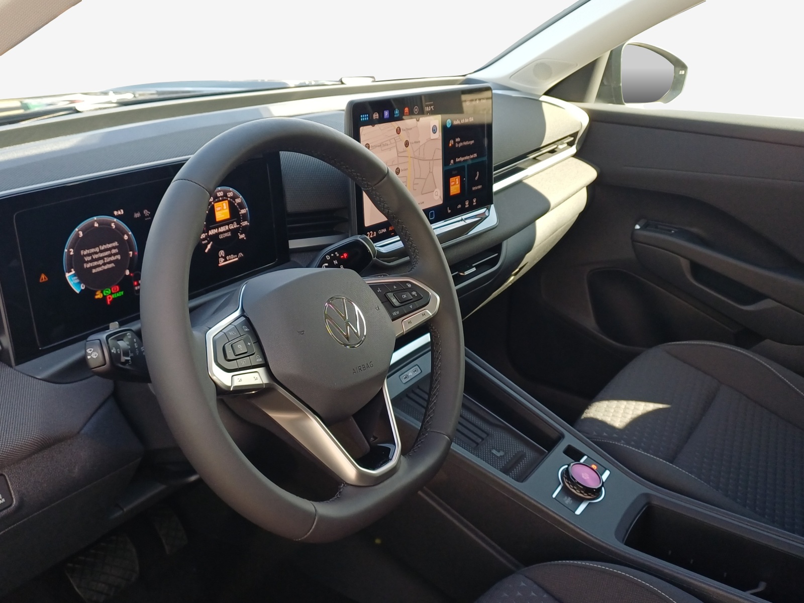 VW T-Roc 1.5 eTSI mHEV Life DSG-image-13