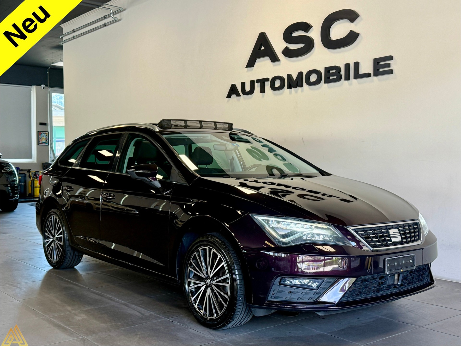 SEAT Leon ST 1.4 TSI ACT Xcellence DSG *Panoramaglasdach*-image-0