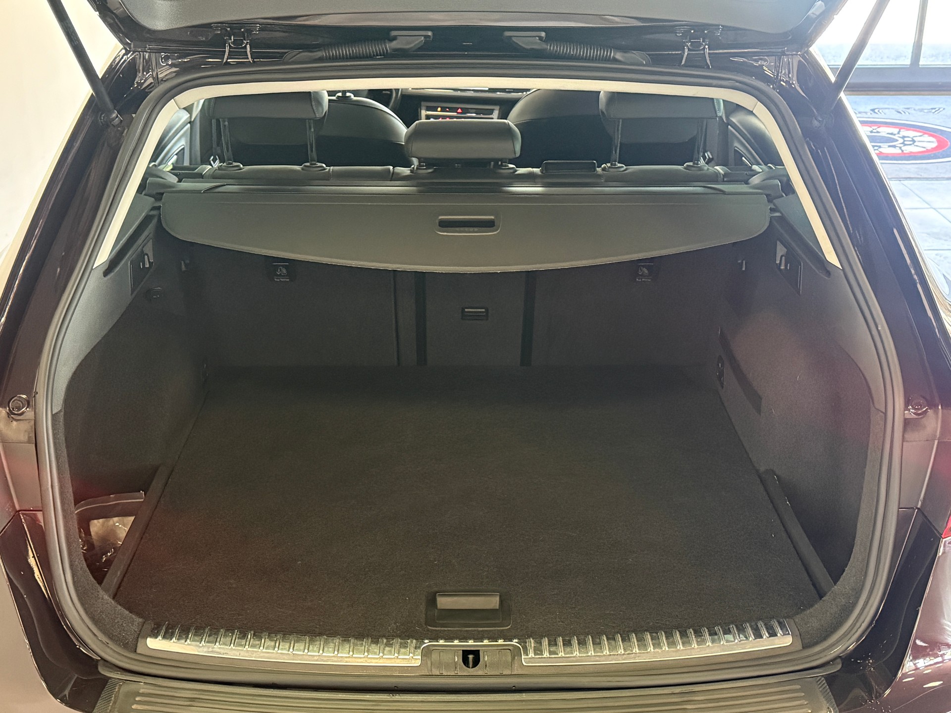 SEAT Leon ST 1.4 TSI ACT Xcellence DSG *Panoramaglasdach*-image-16
