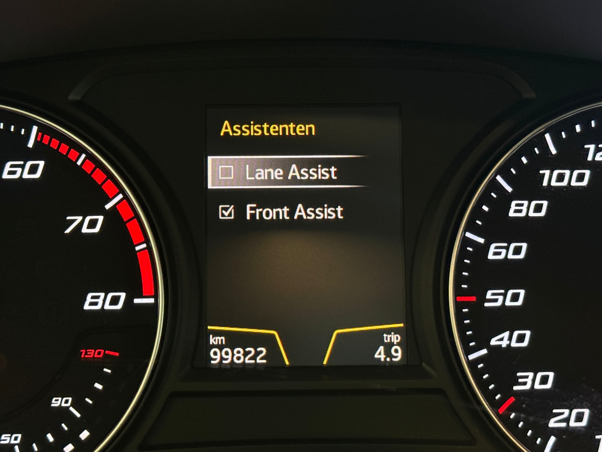 SEAT Leon ST 1.4 TSI ACT Xcellence DSG *Panoramaglasdach*-image-9