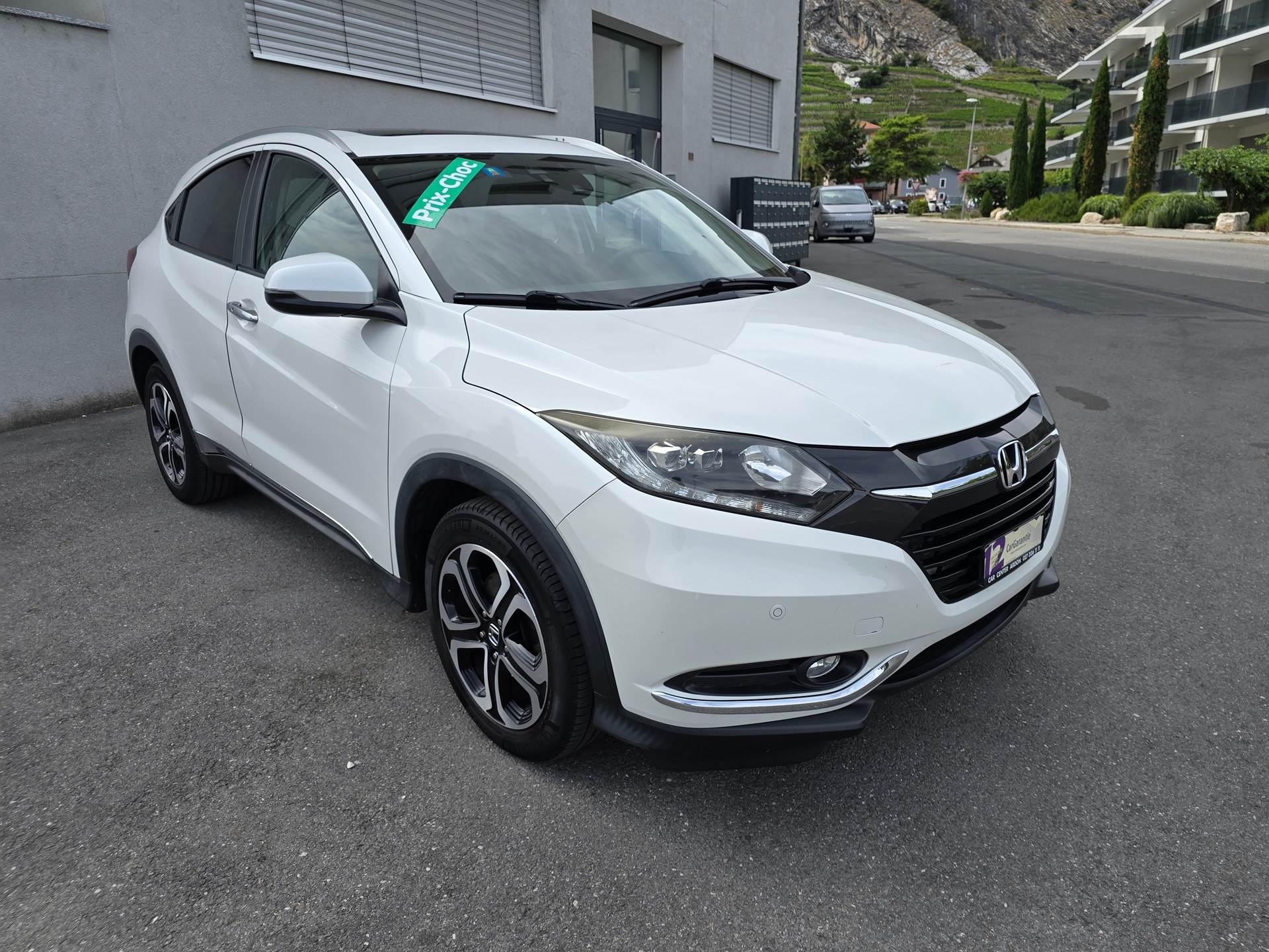 HONDA HR-V 1.5i-VTEC Executive CVT-image-8