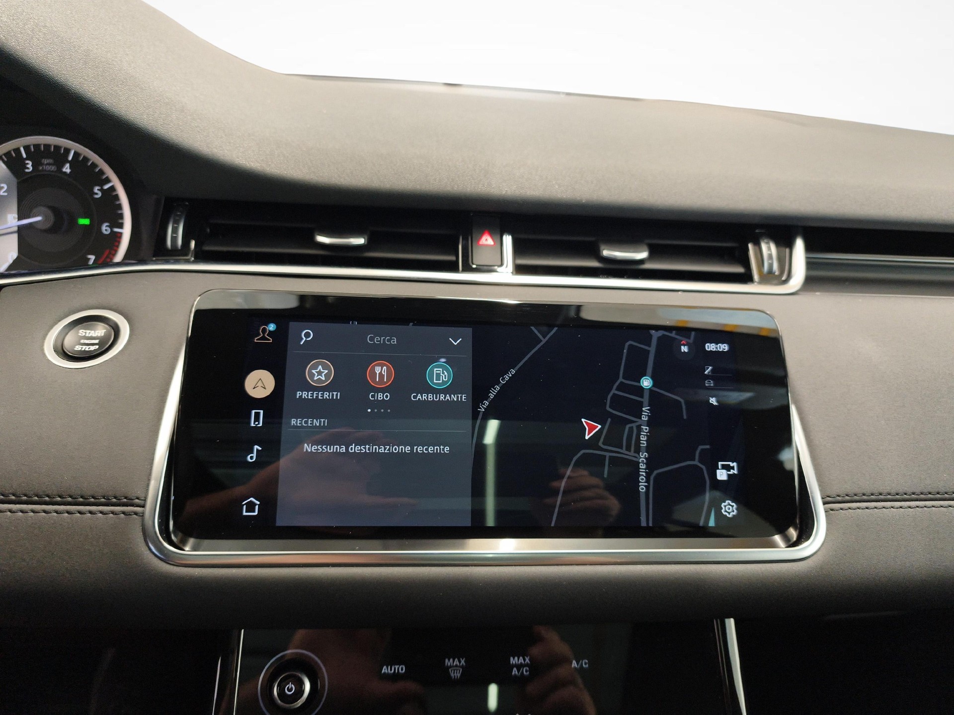 LAND ROVER Range Rover Evoque 2.0 T SE-image-12